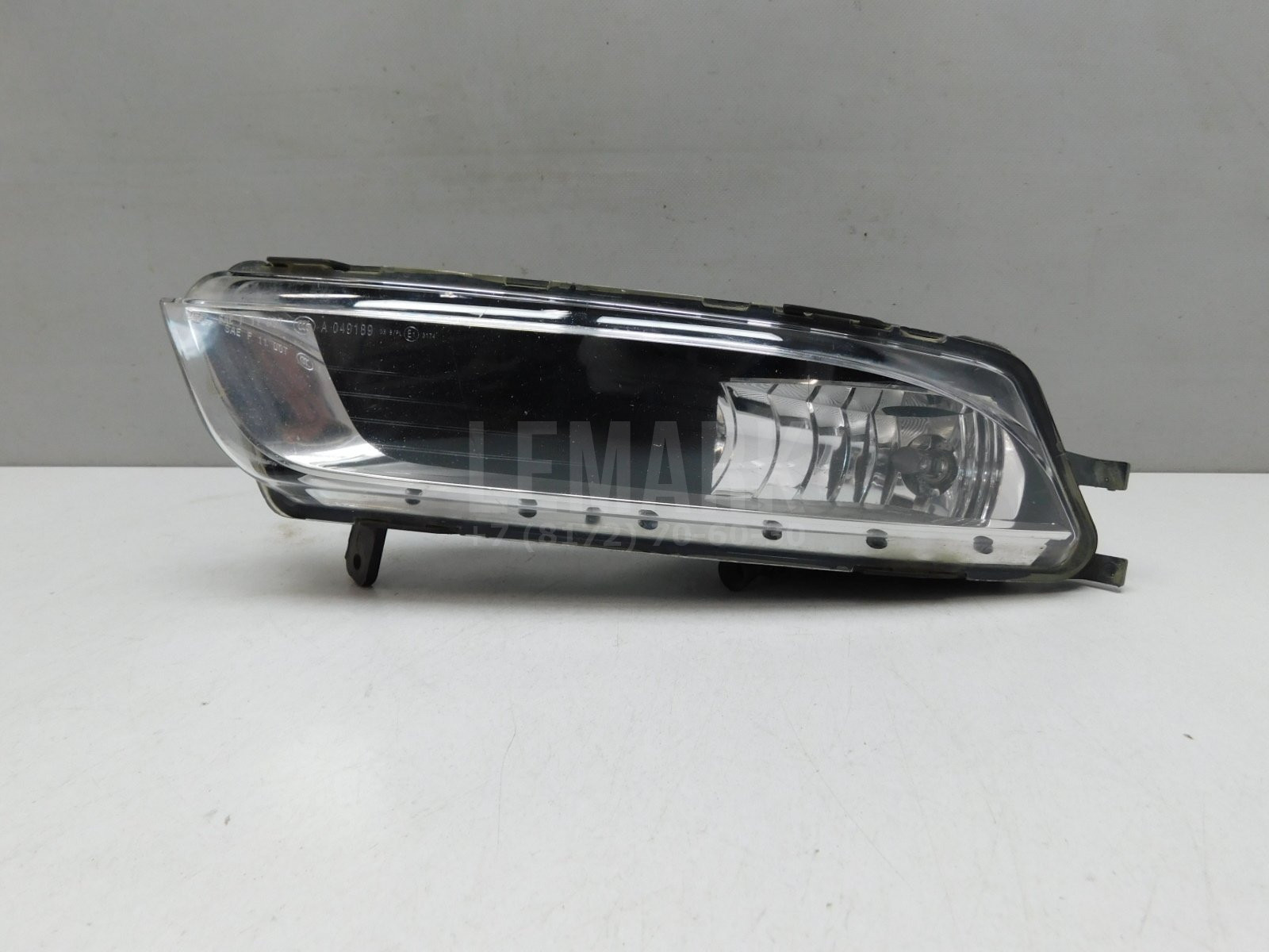 Фара противотуманная левая Volkswagen Passat CC 2008-2017 3C8941699