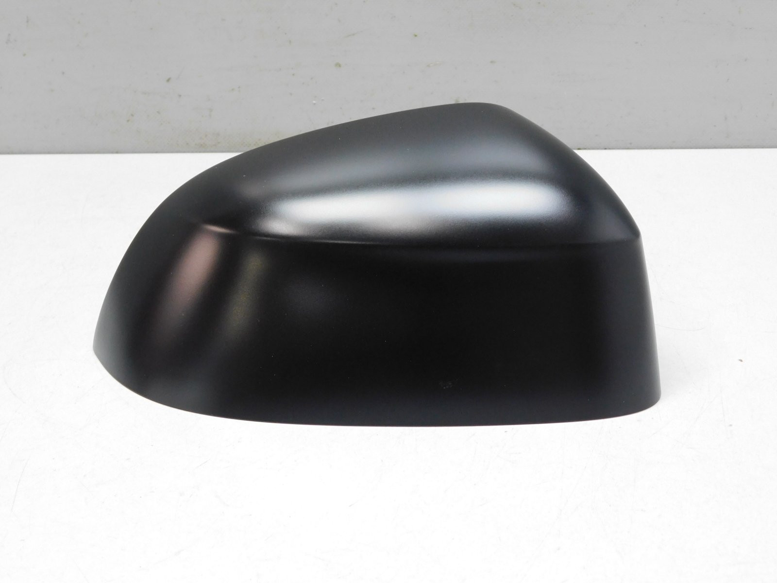 Накладка зеркала правого BMW X5 F15 2013-2018