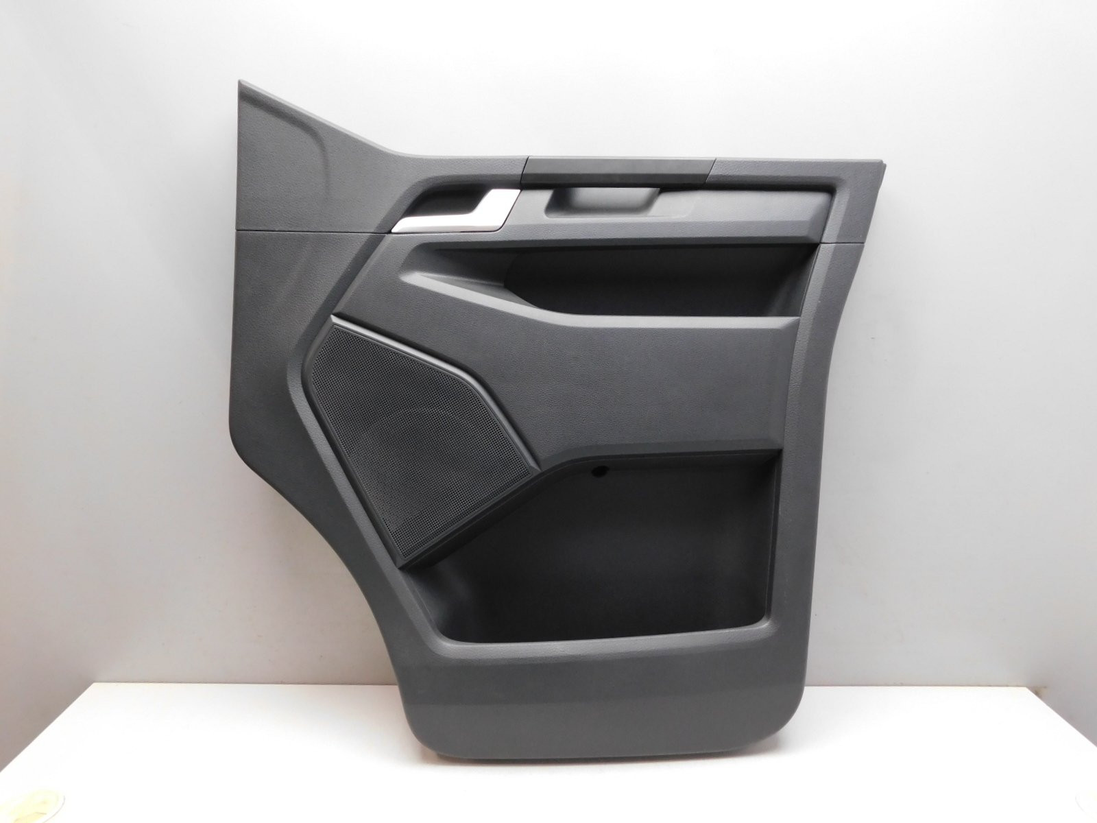 Обшивка двери передней правой Volkswagen Transporter T6 2016>