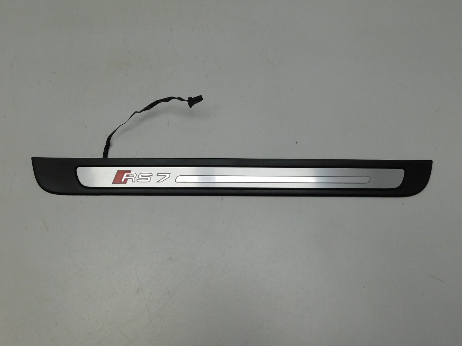 Накладка порога Audi A7 2011-2018