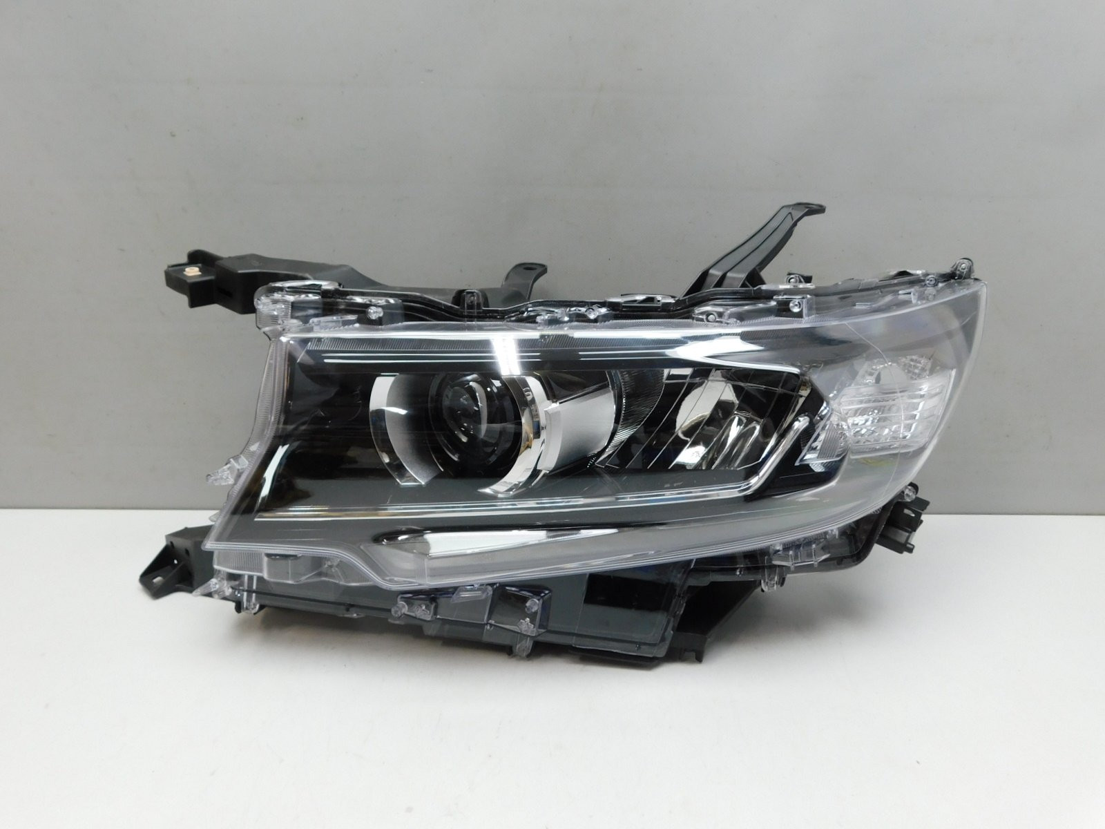 Фара левая Toyota Land Cruiser (150)/Prado 2009>