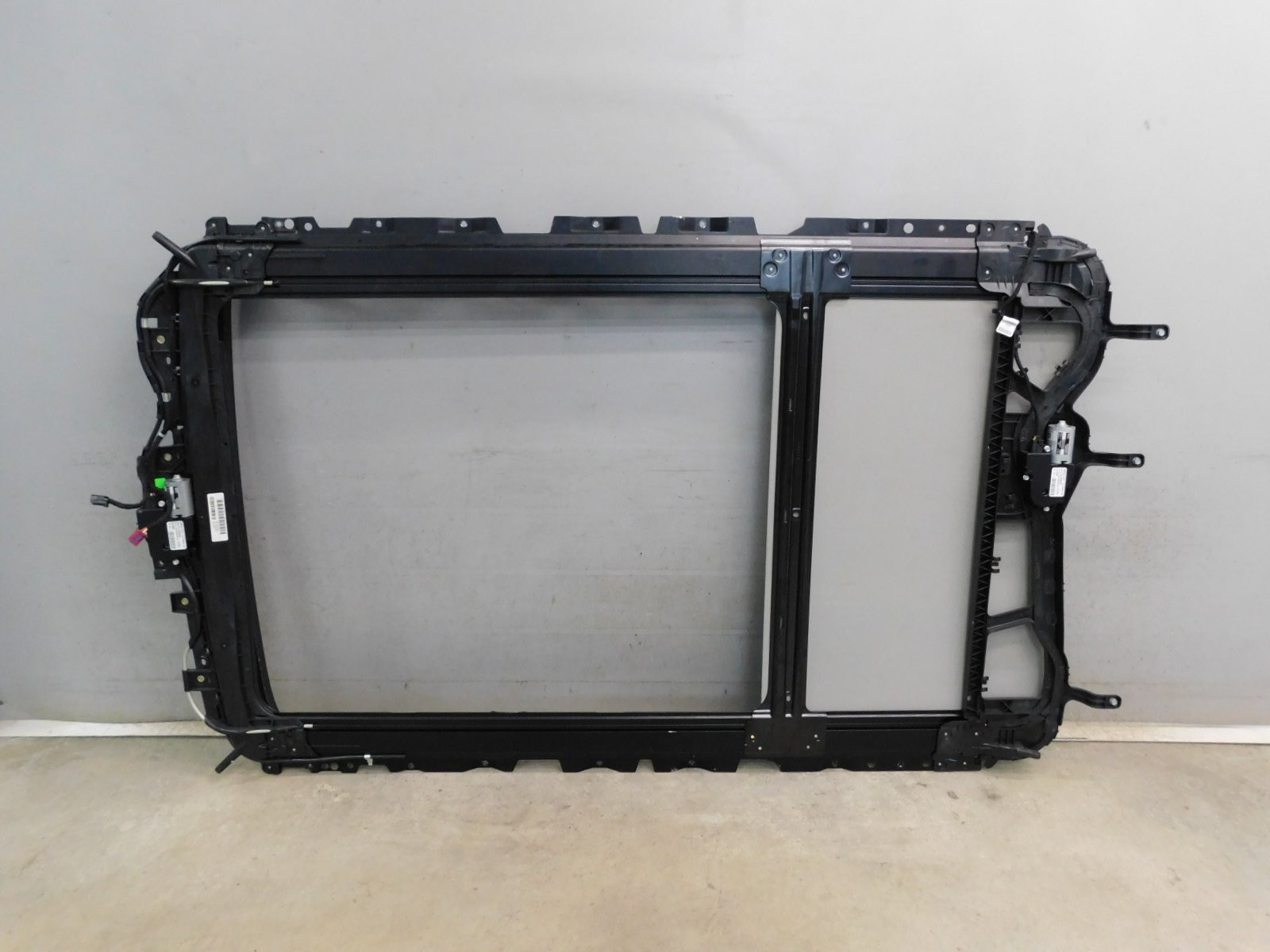 Люк в сборе электрический BMW X3 F25 2010>