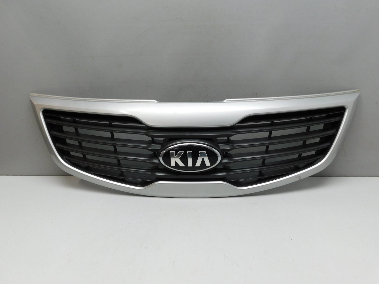 Решетка радиатора Kia Sportage 2010-2015