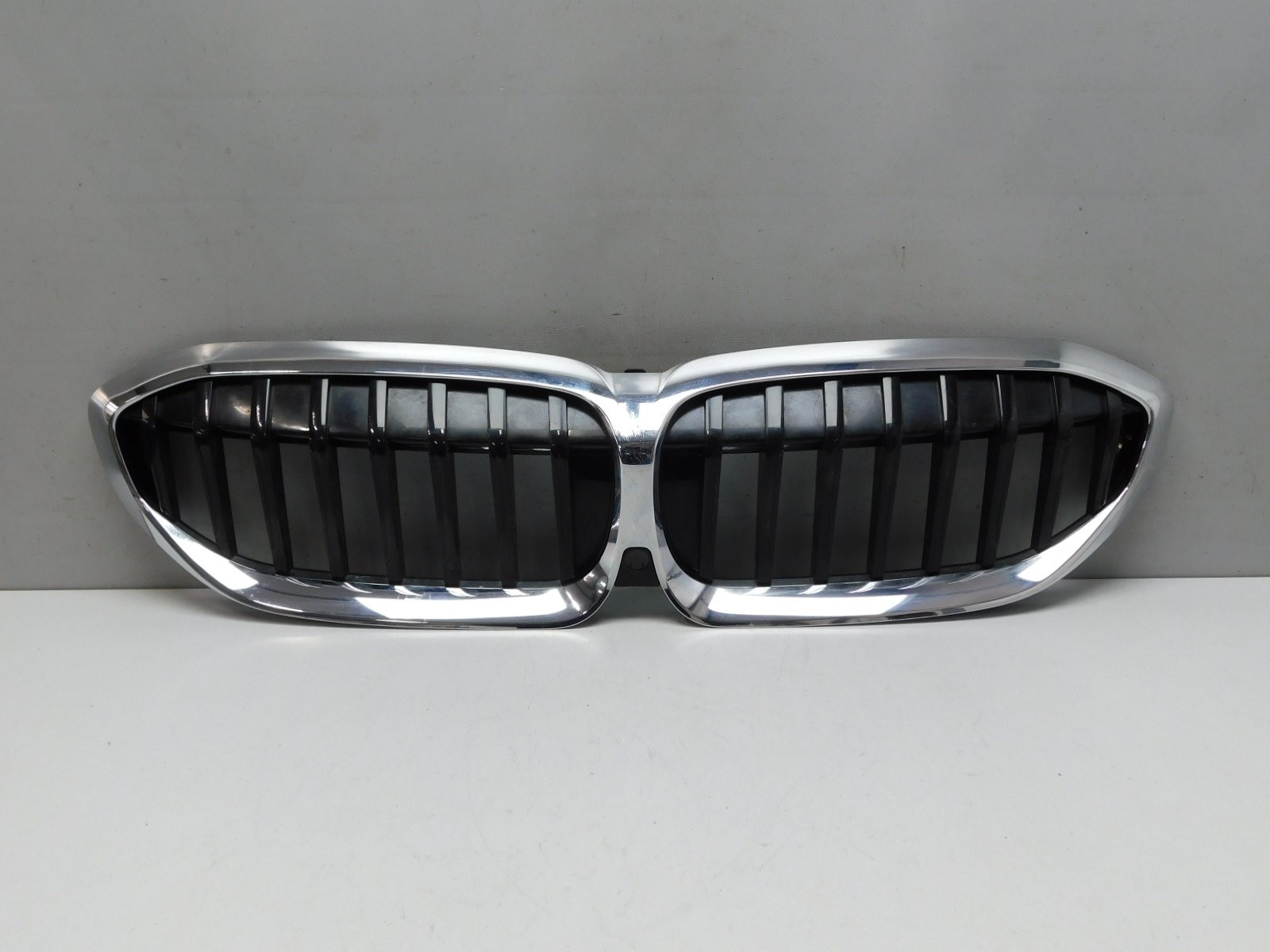 Решетка радиатора BMW 3-серия G20 2018>