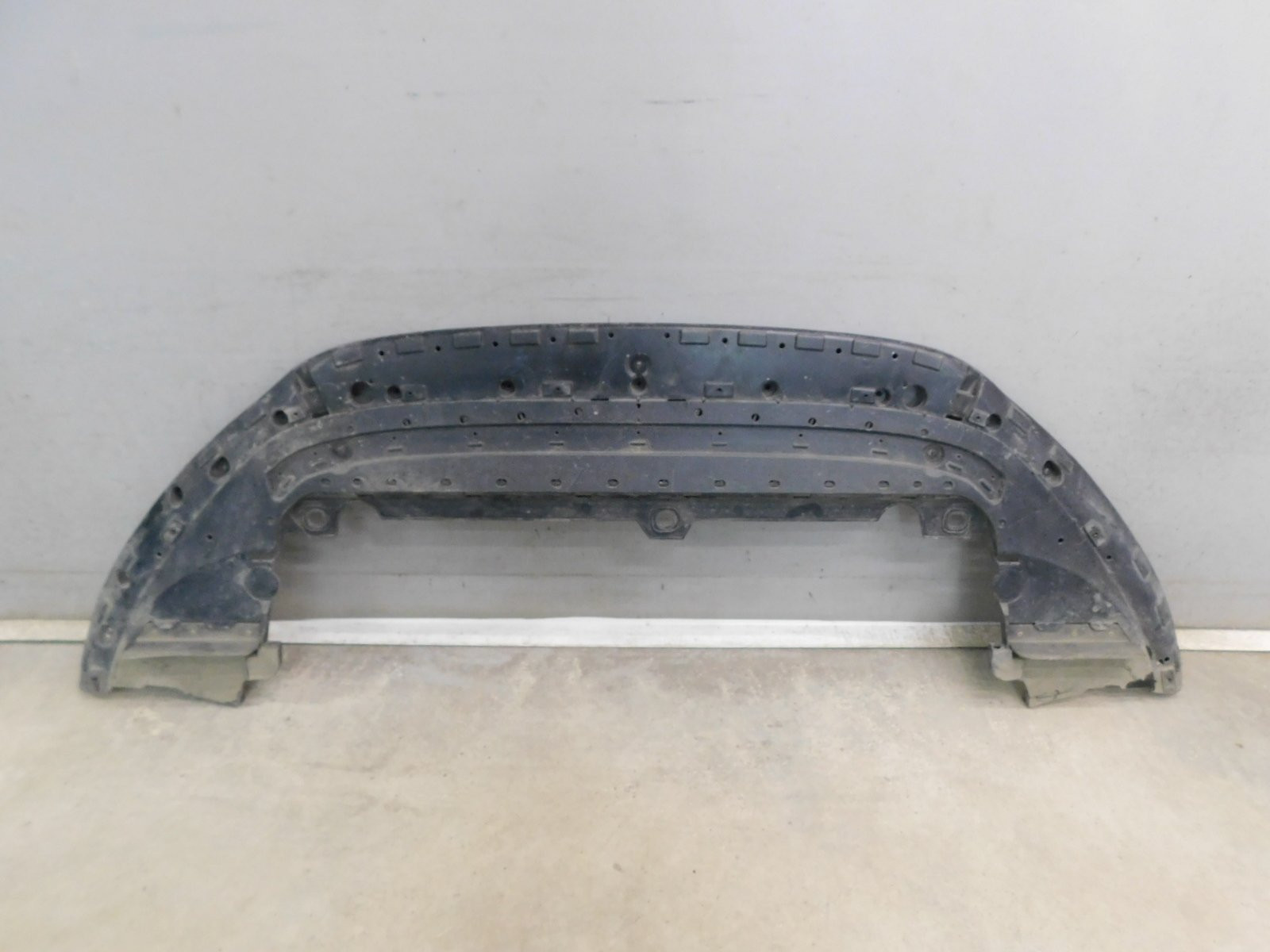 Пыльник Volvo S60 2010-2018