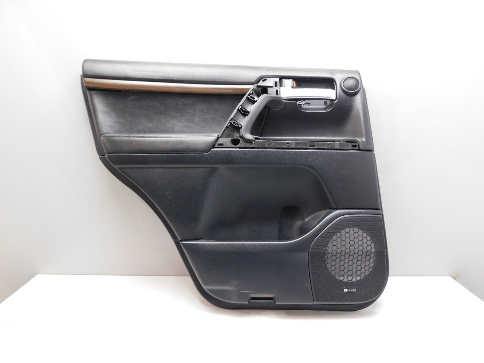 Обшивка двери задней левой Toyota Land Cruiser (200) 2008>