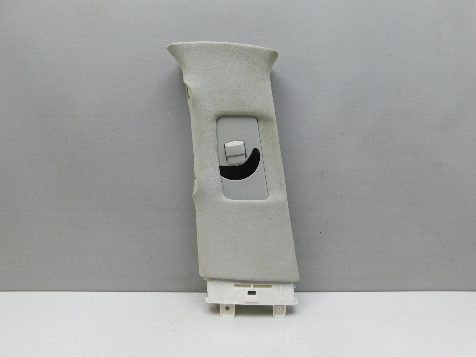 Обшивка стойки передней Toyota Land Cruiser (200) 2008>