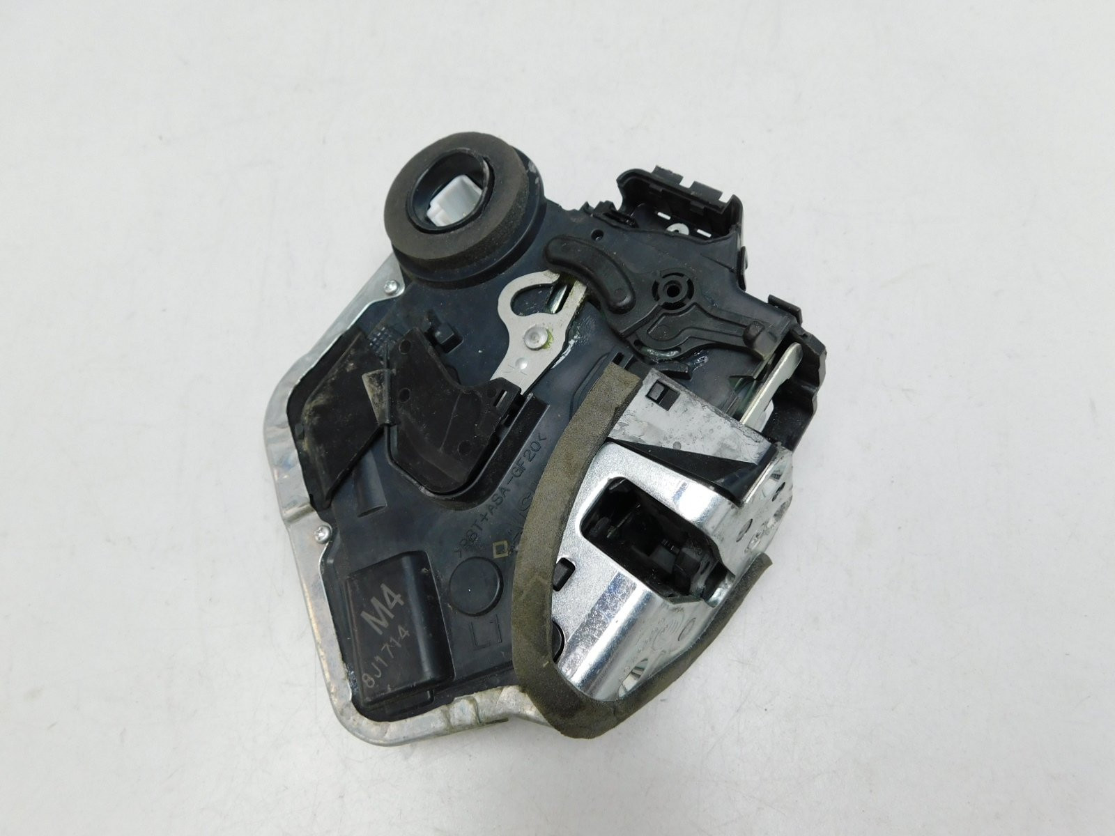 Замок двери задней левой Toyota Land Cruiser (200) 2008>