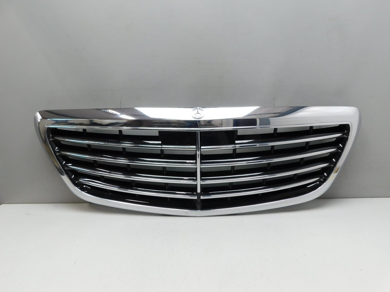 Решетка радиатора Mercedes-Benz S-Klasse W222 2013>