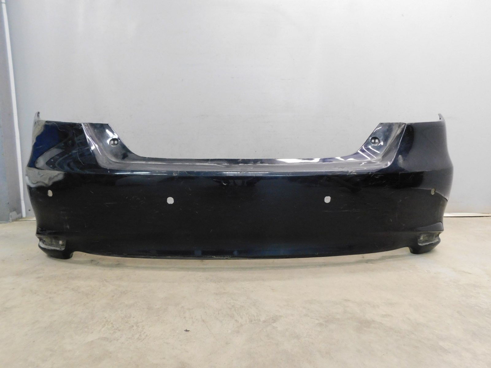 Бампер задний Toyota Camry V50 2011-2018