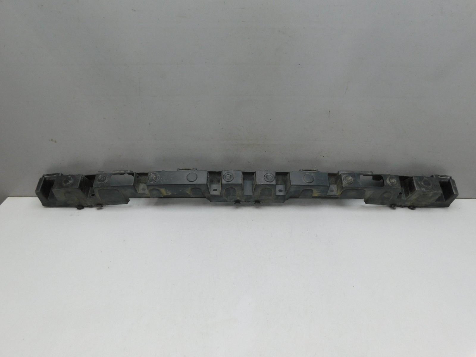 Кронштейн заднего бампера Toyota Highlander III 2013>