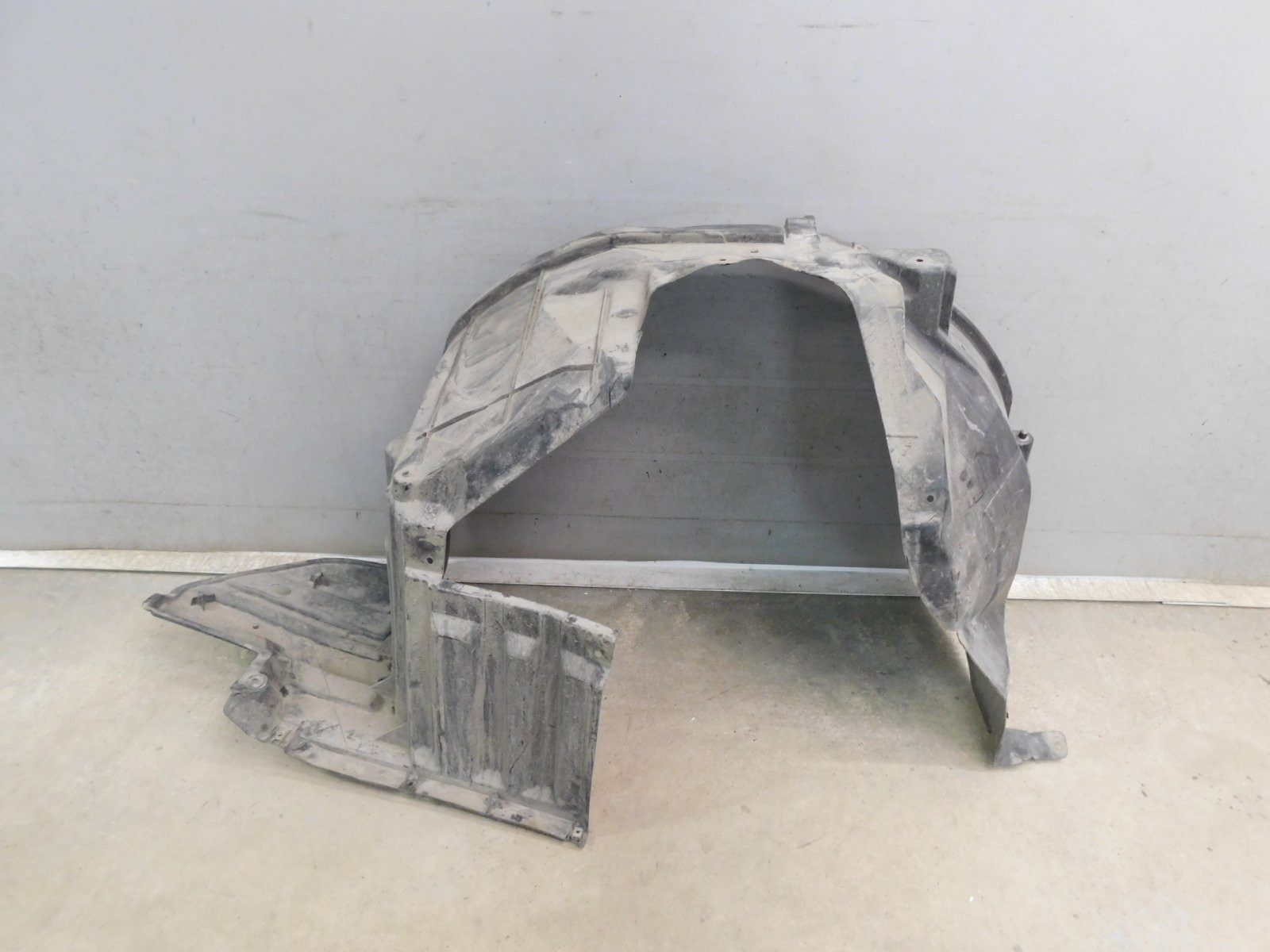 Локер передний правый Suzuki SX4 2013>