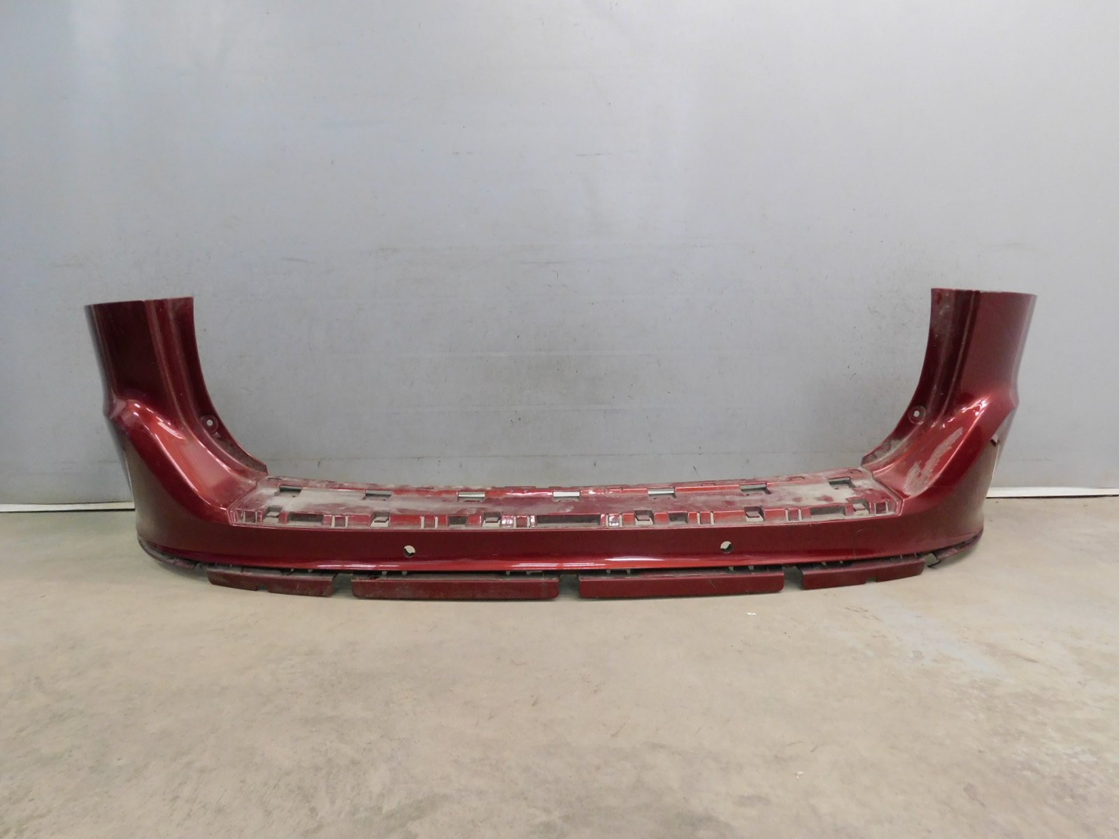 Бампер задний Volvo XC60 2008-2017