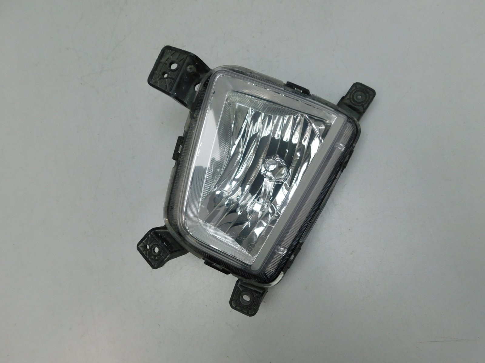 Фара противотуманная левая Hyundai Creta 2016>