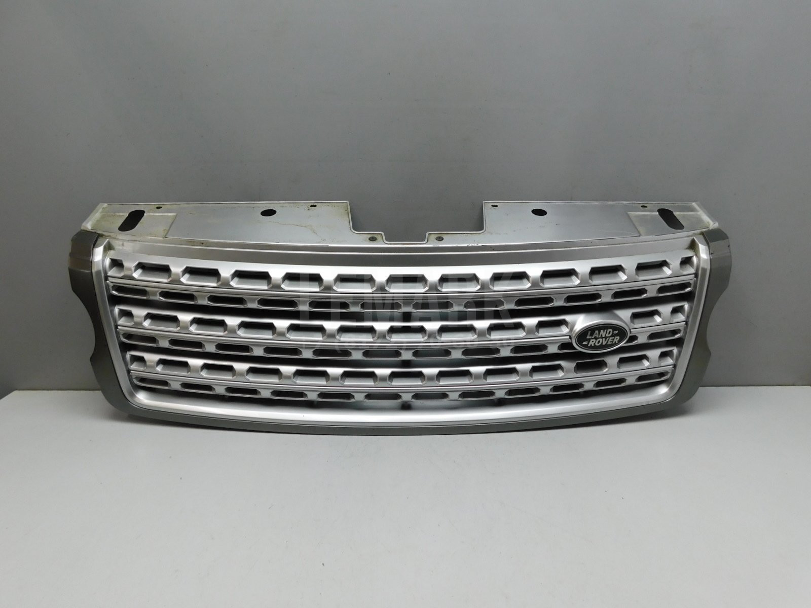 Решетка радиатора Land Rover Range Rover IV 2013> CK528200AE