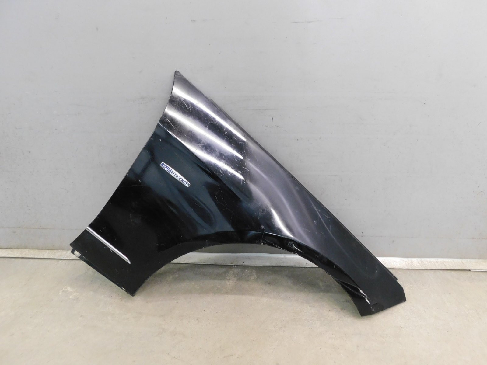 Крыло переднее правое Mercedes-Benz E-Klasse W212 2009>