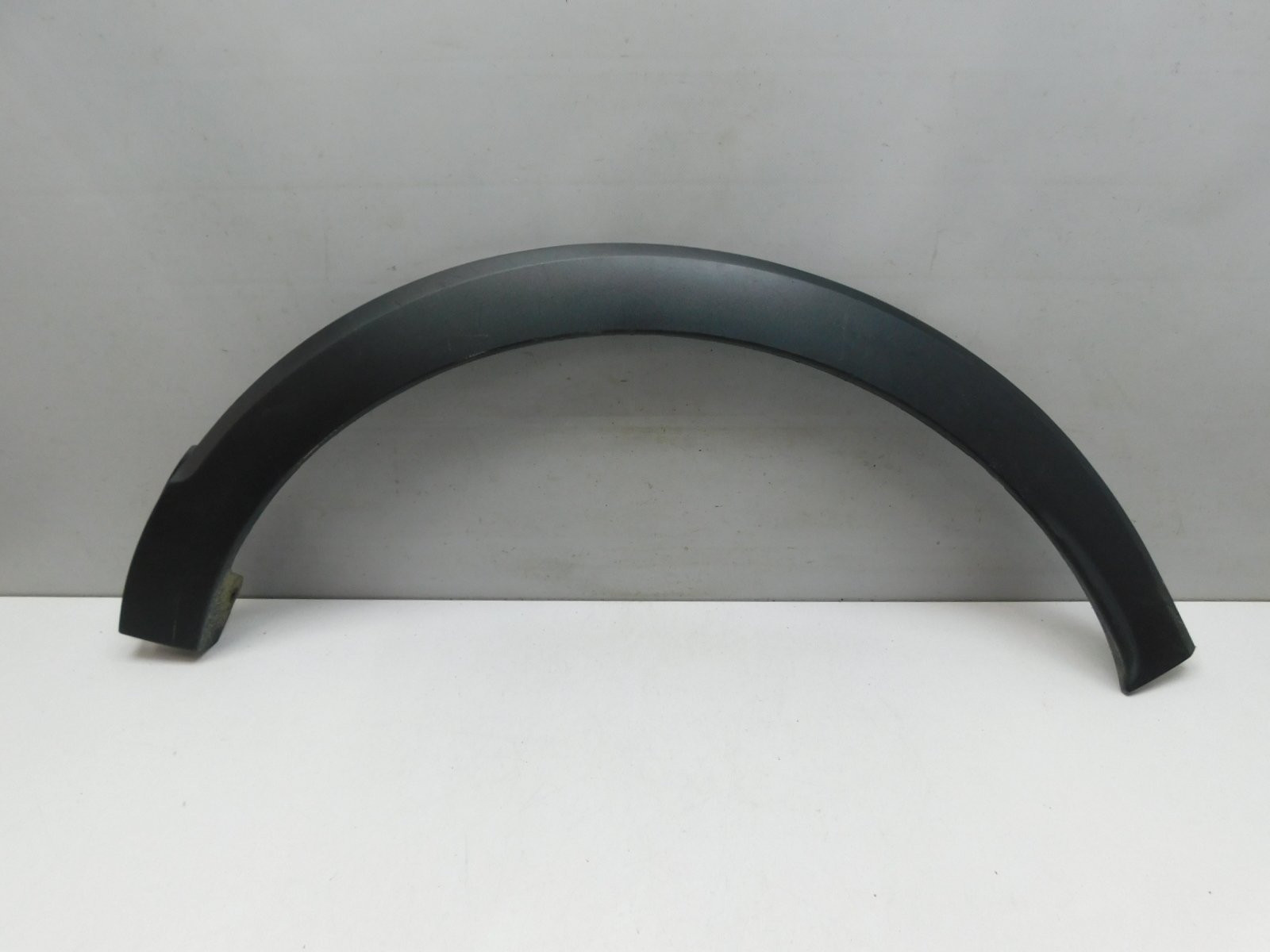 Накладка крыла заднего  левого Renault Kaptur 2016>