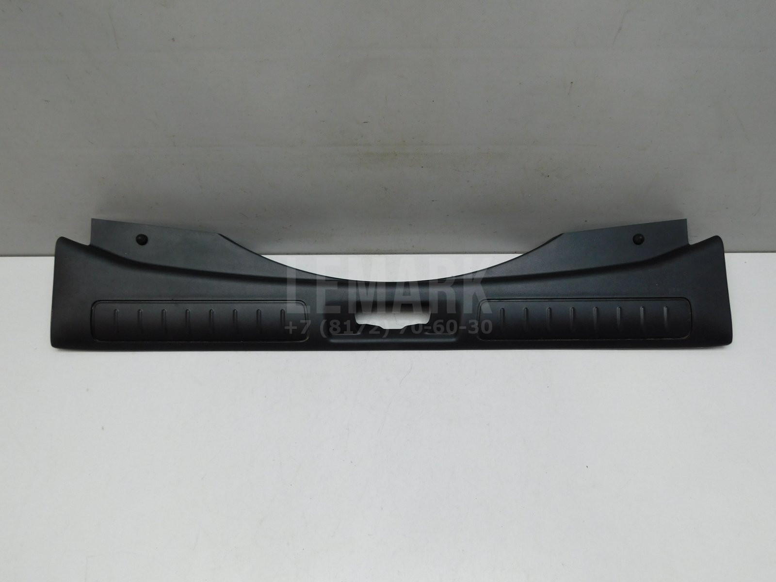 Обшивка багажника Land Rover Range Rover Evoque 2011-2019 LR025363