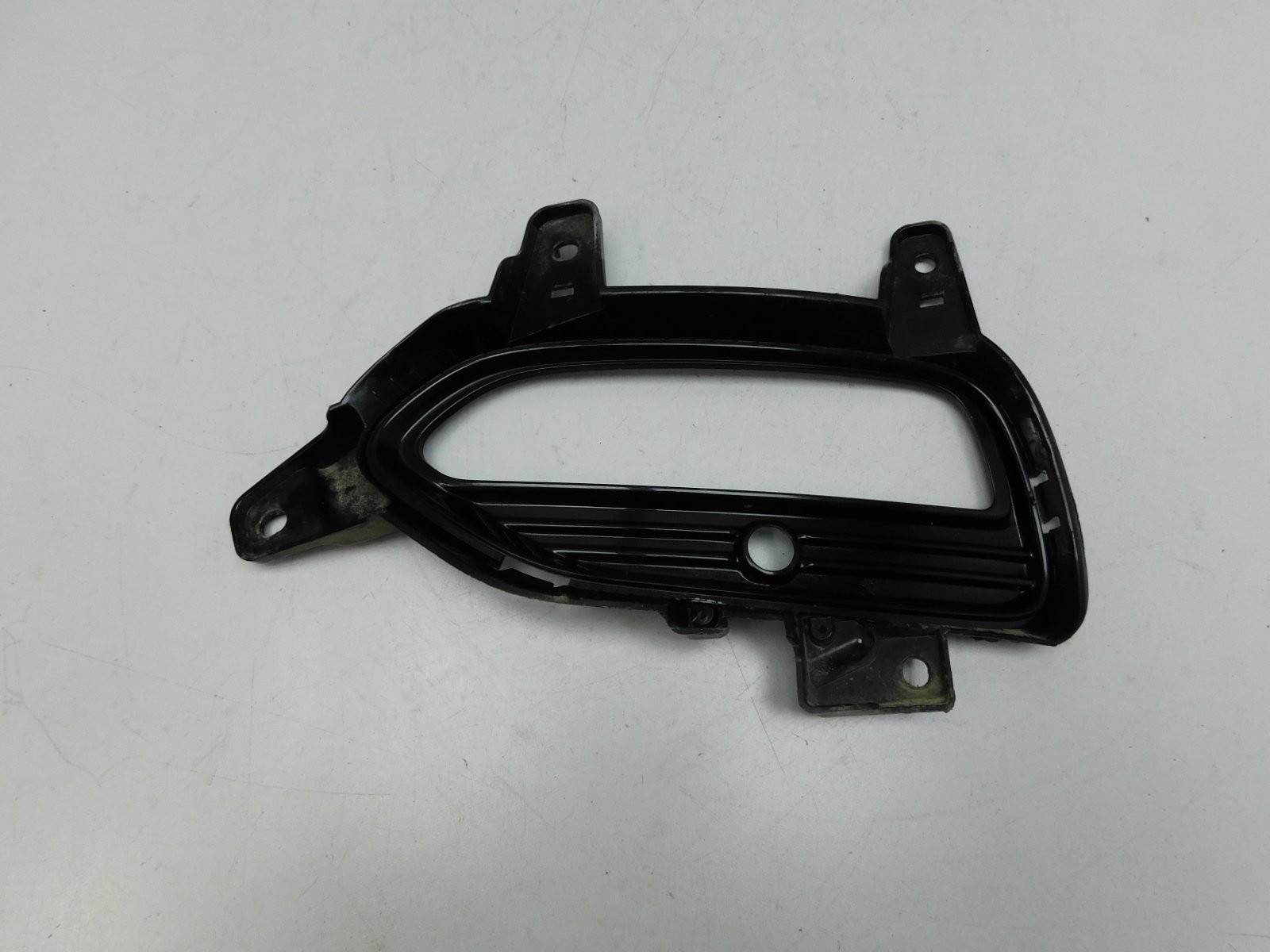 Накладка заднего бампера правая Kia Sorento Prime 2015>