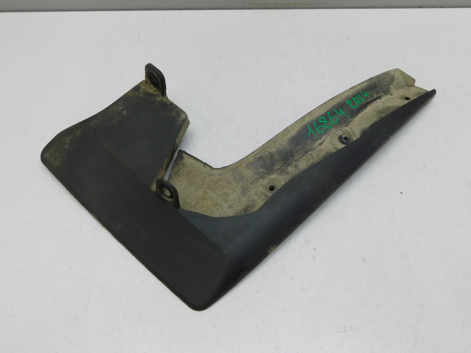 Брызговик задний правый Toyota RAV 4 2013-2019