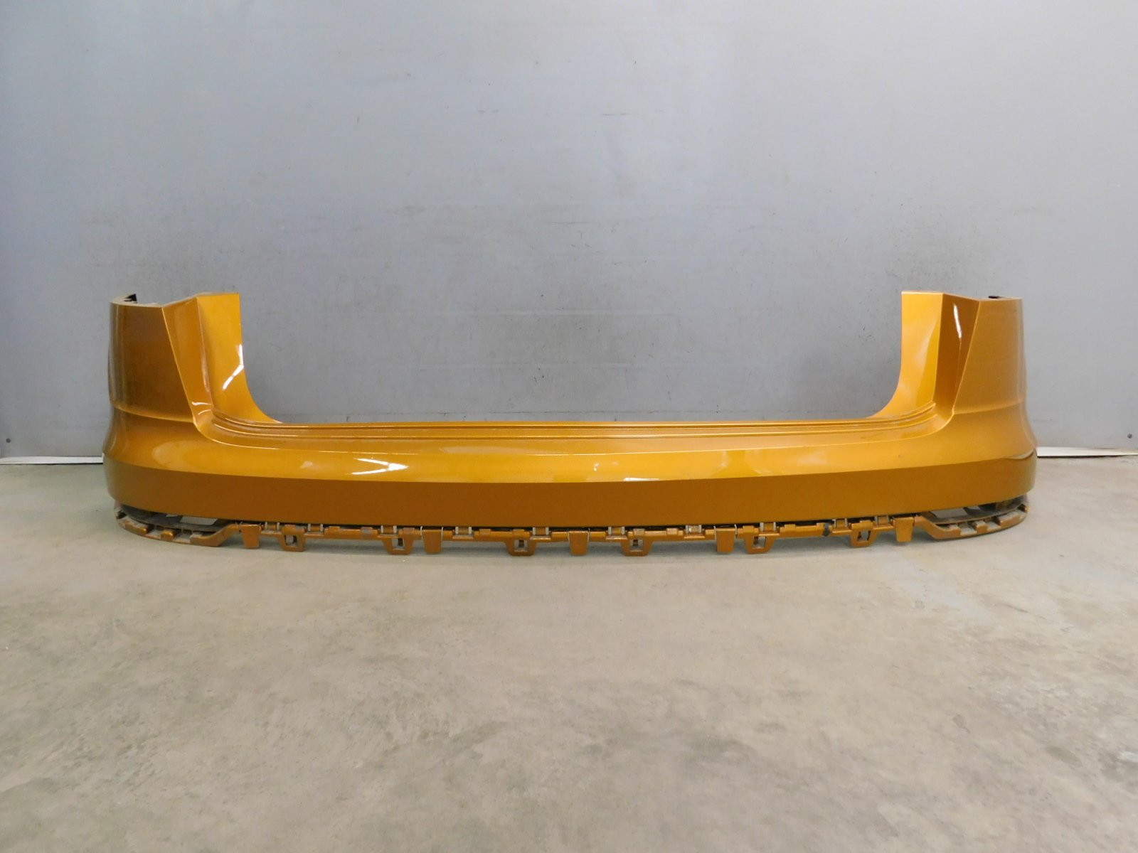 Бампер задний Audi Q8 2018>