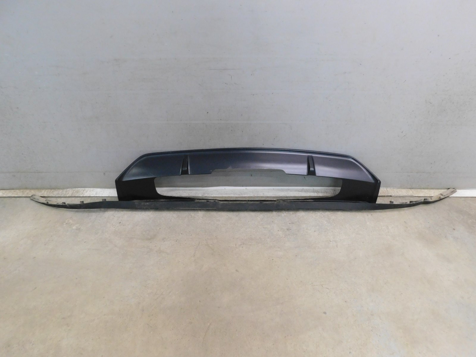 Накладка заднего бампера Audi Q8 2018>