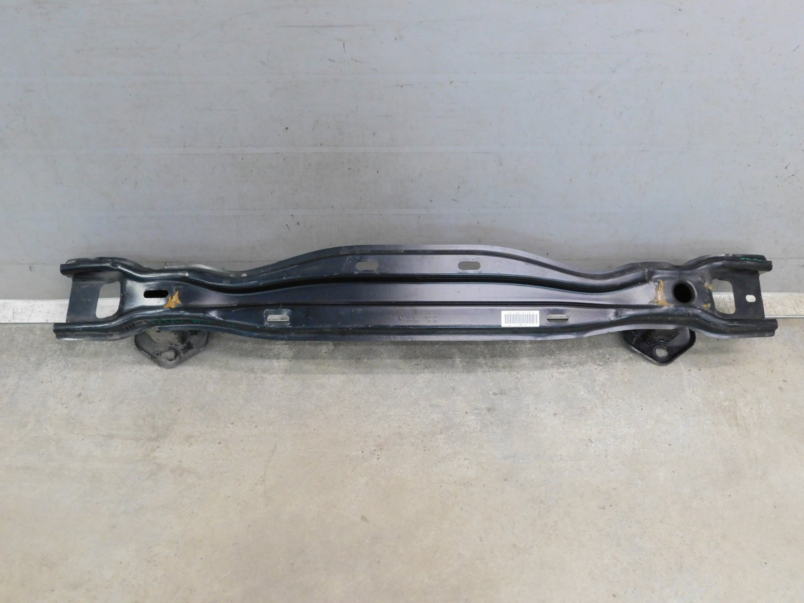 Усилитель заднего бампера BMW 3-серия F30 2011>