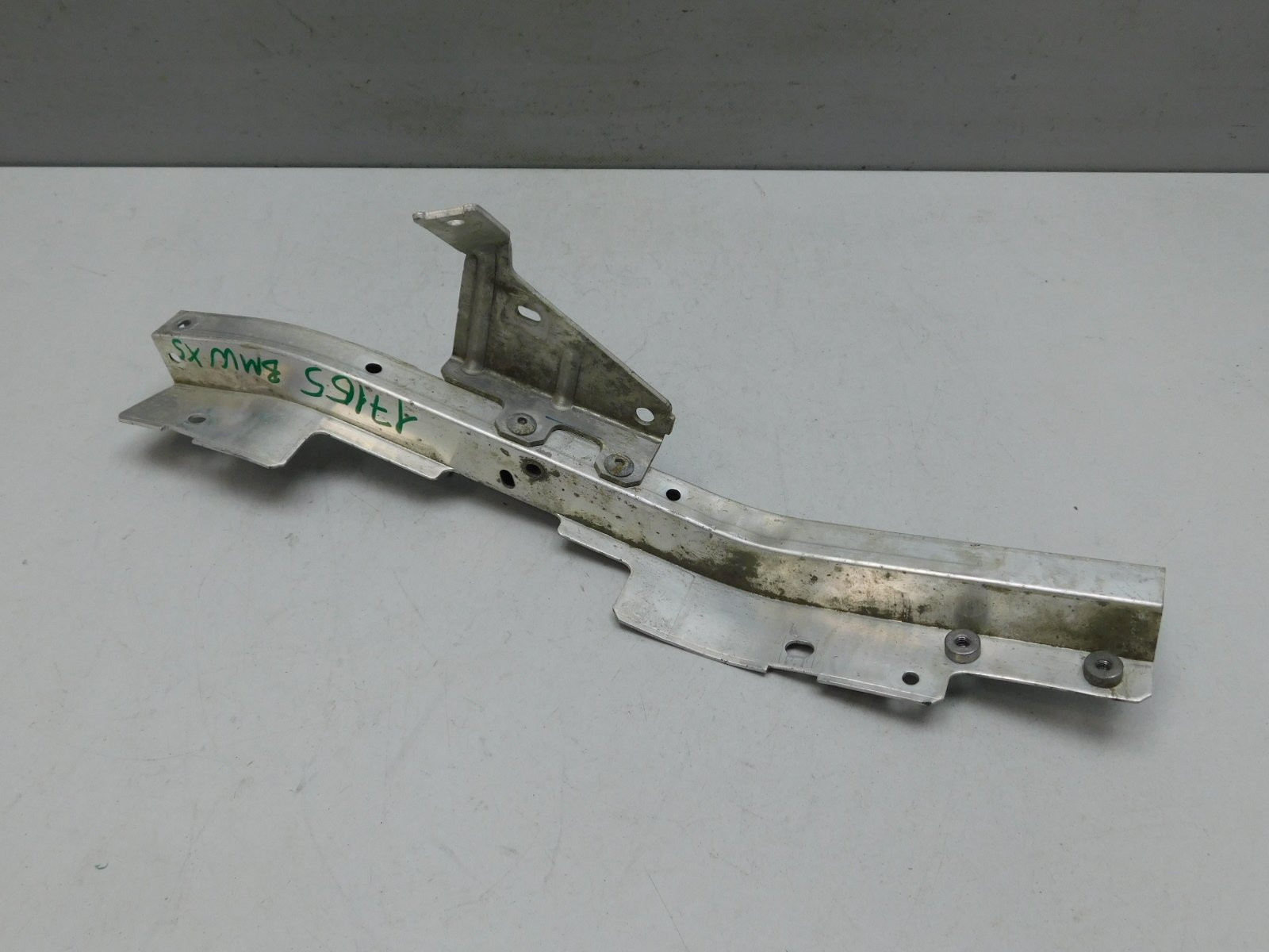 Кронштейн фары BMW X5 F15 2013-2018