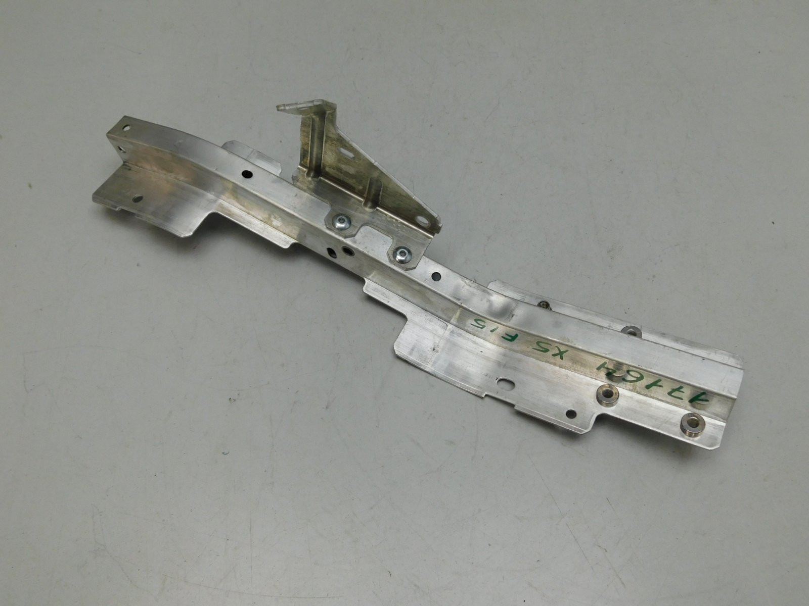 Кронштейн фары BMW X5 F15 2013-2018