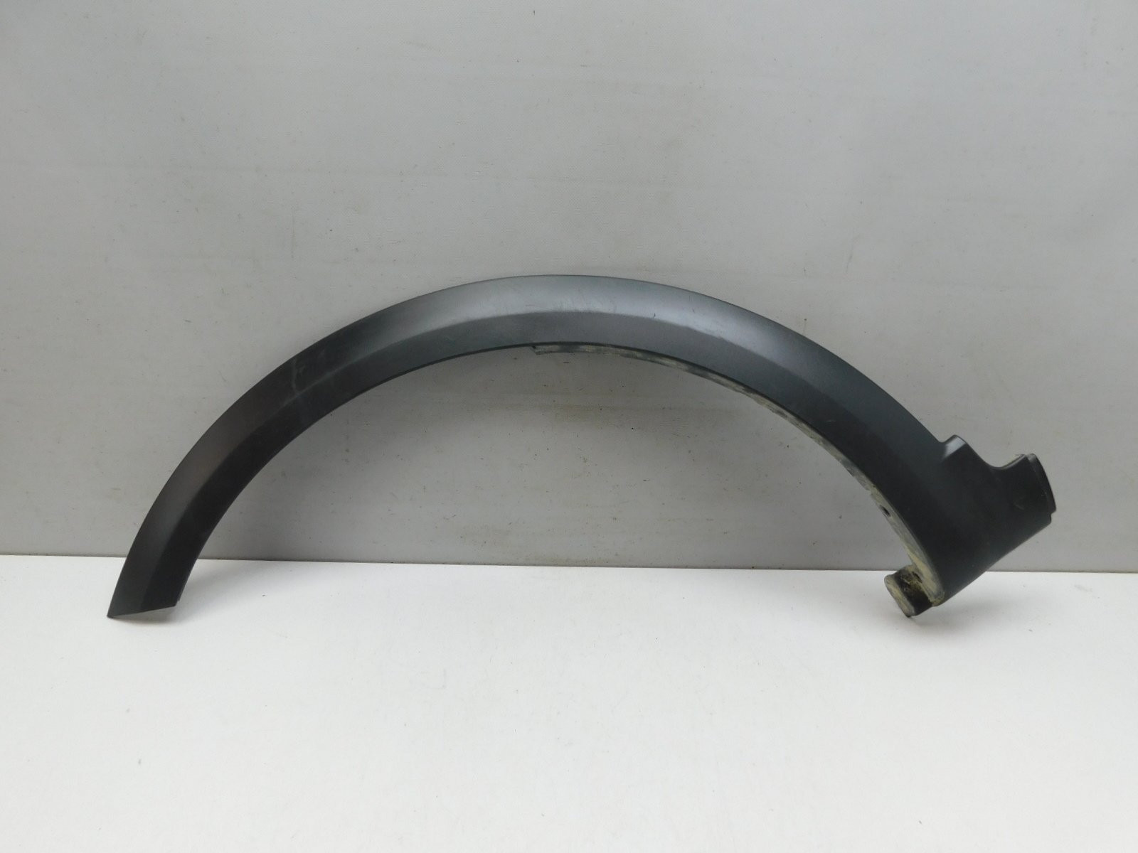 Накладка крыла переднего левого VAZ Vesta 2015>