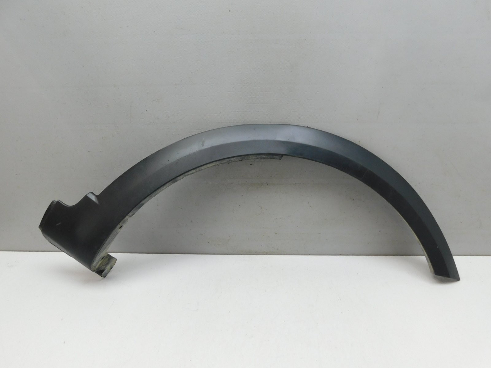 Накладка крыла переднего правого VAZ Vesta 2015>