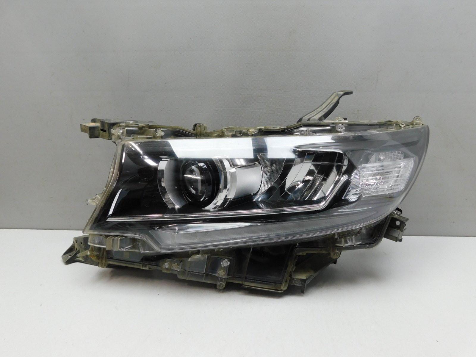 Фара левая Toyota Land Cruiser (150)/Prado 2009>