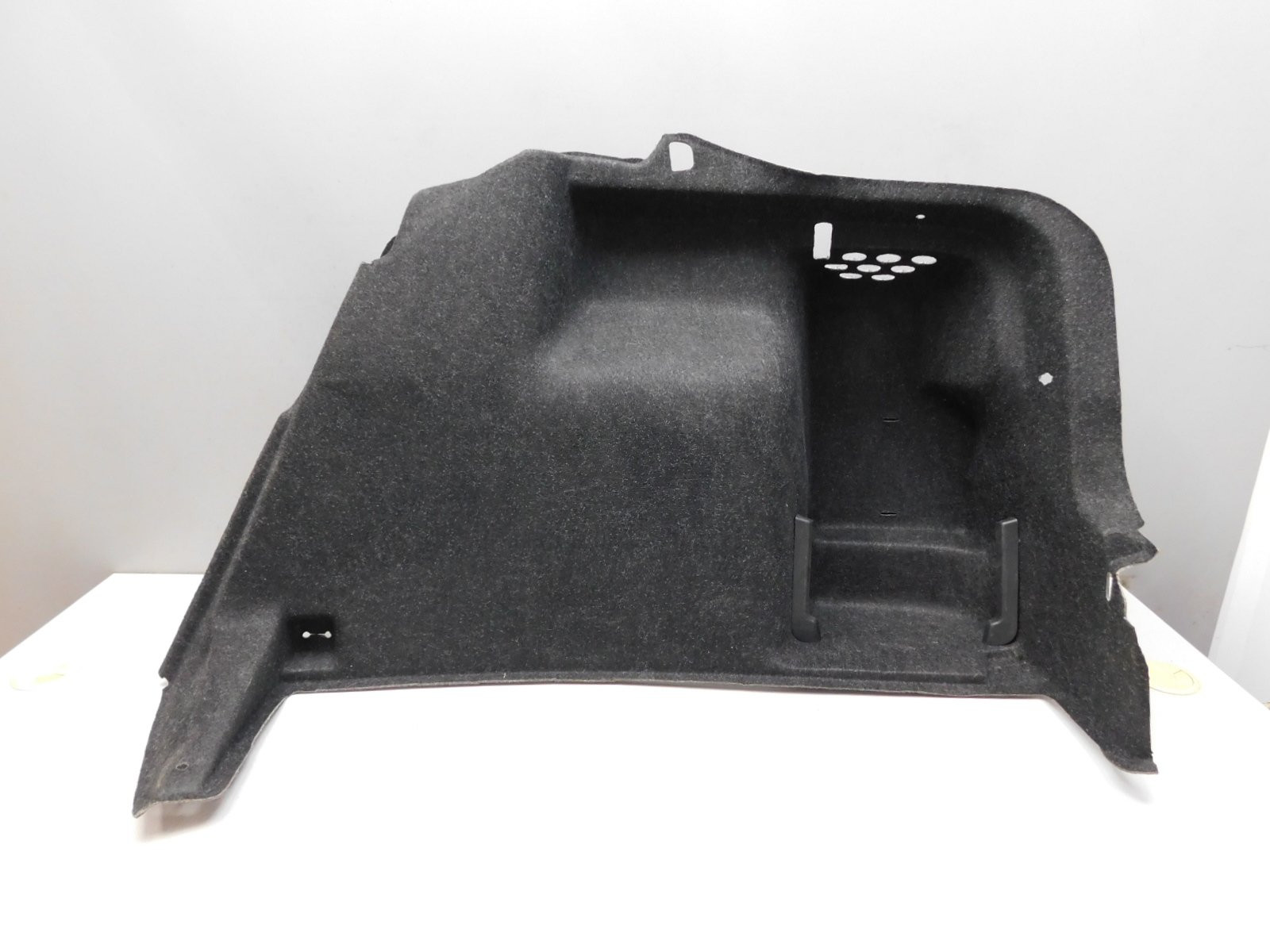 Обшивка багажника Skoda Rapid 2013-2020