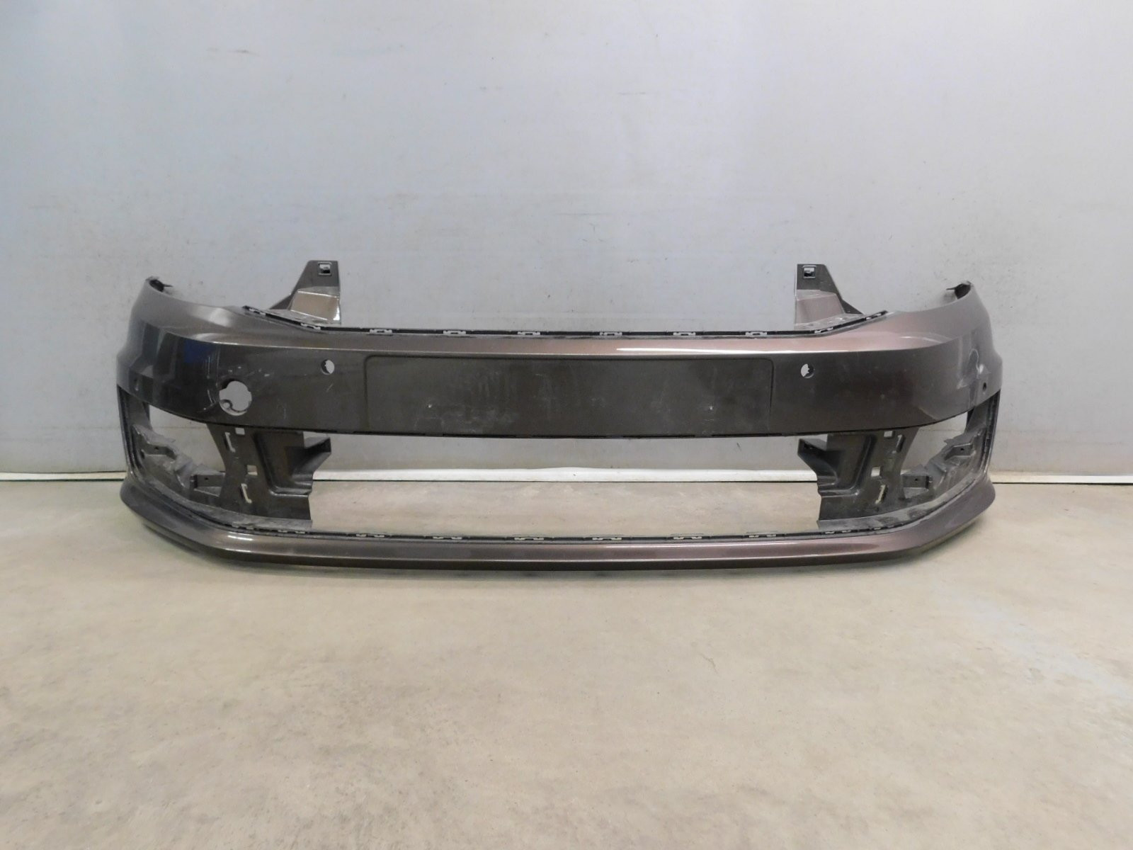 Бампер передний Volkswagen Polo Sedan 2011-2020