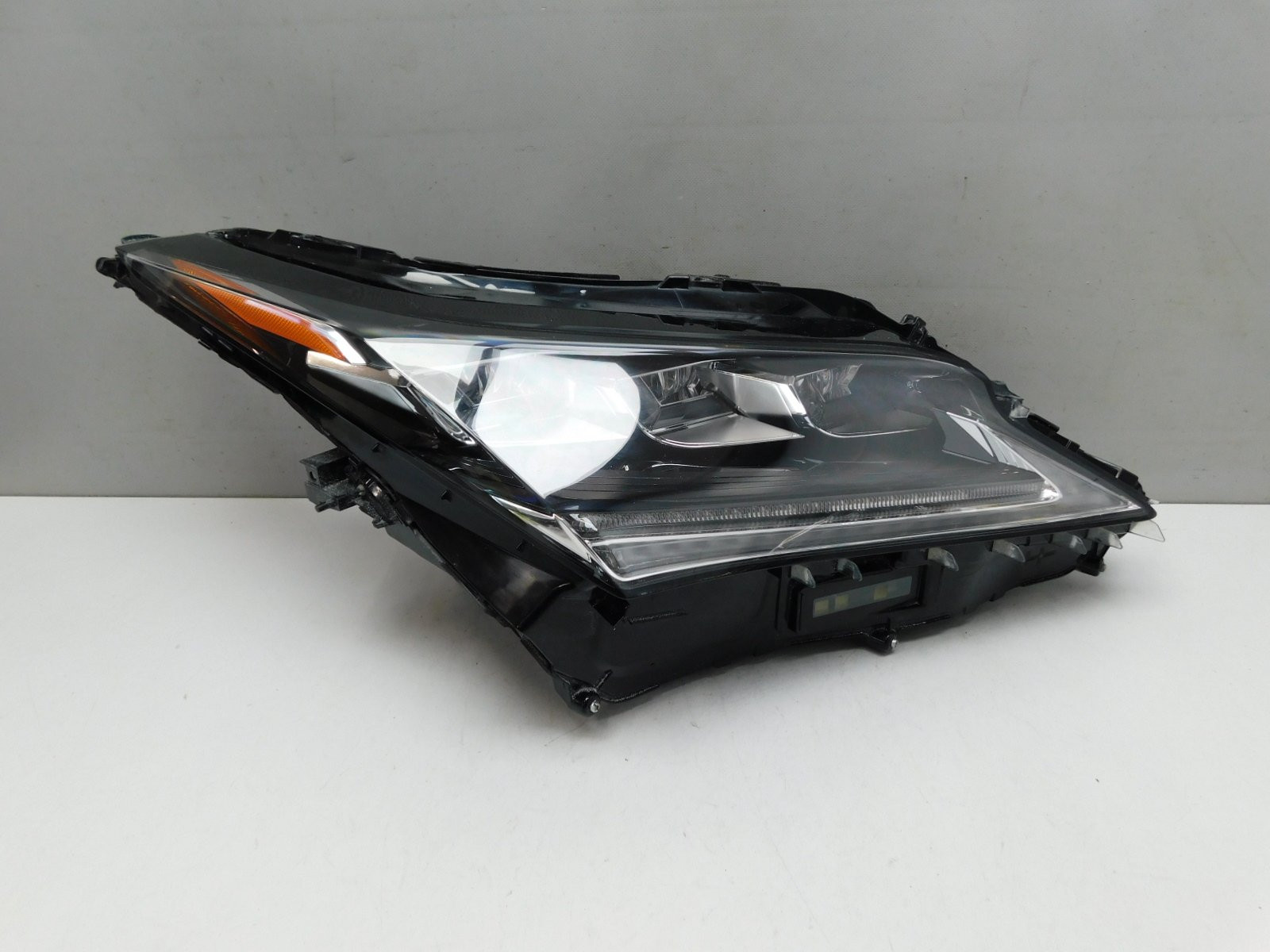 Фара правая Lexus RX IV 2015>