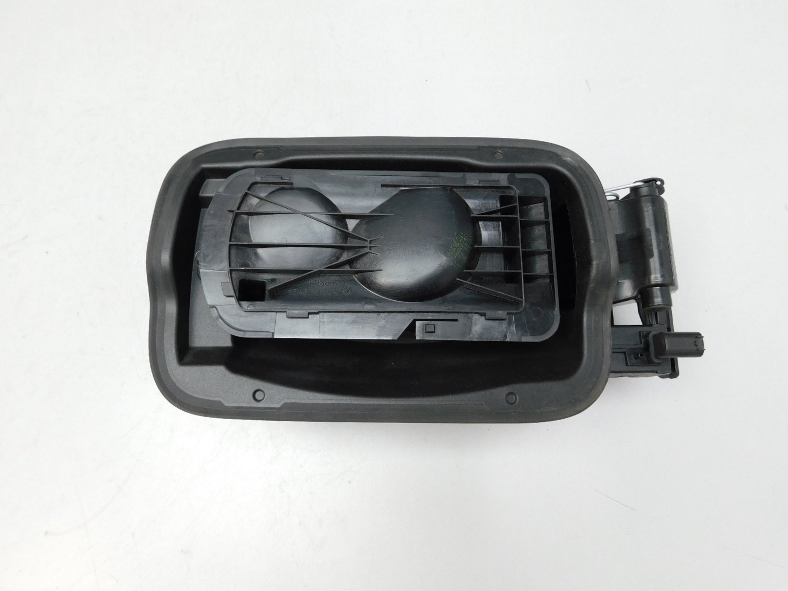 Лючок бензобака BMW 4-серия F32 2012>