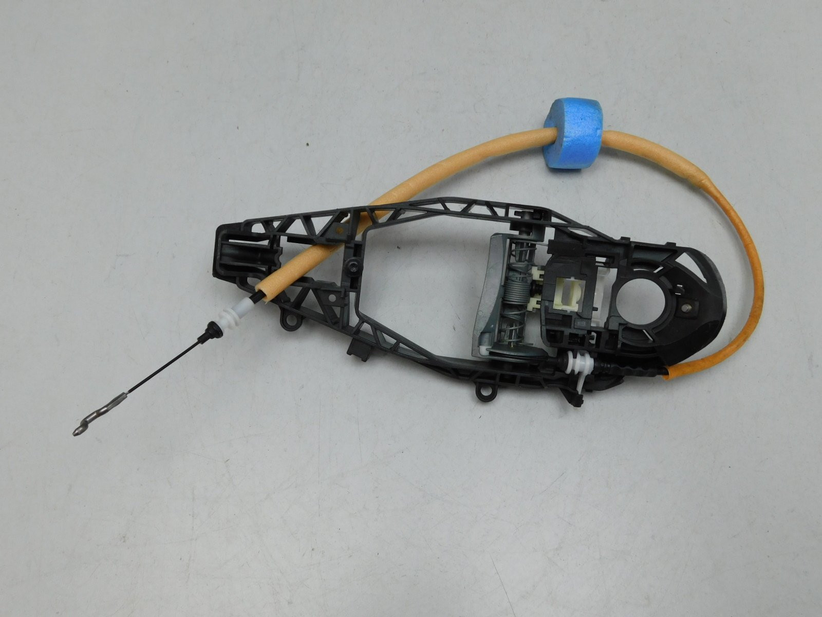 Кронштейн BMW 5-серия G30 2016>