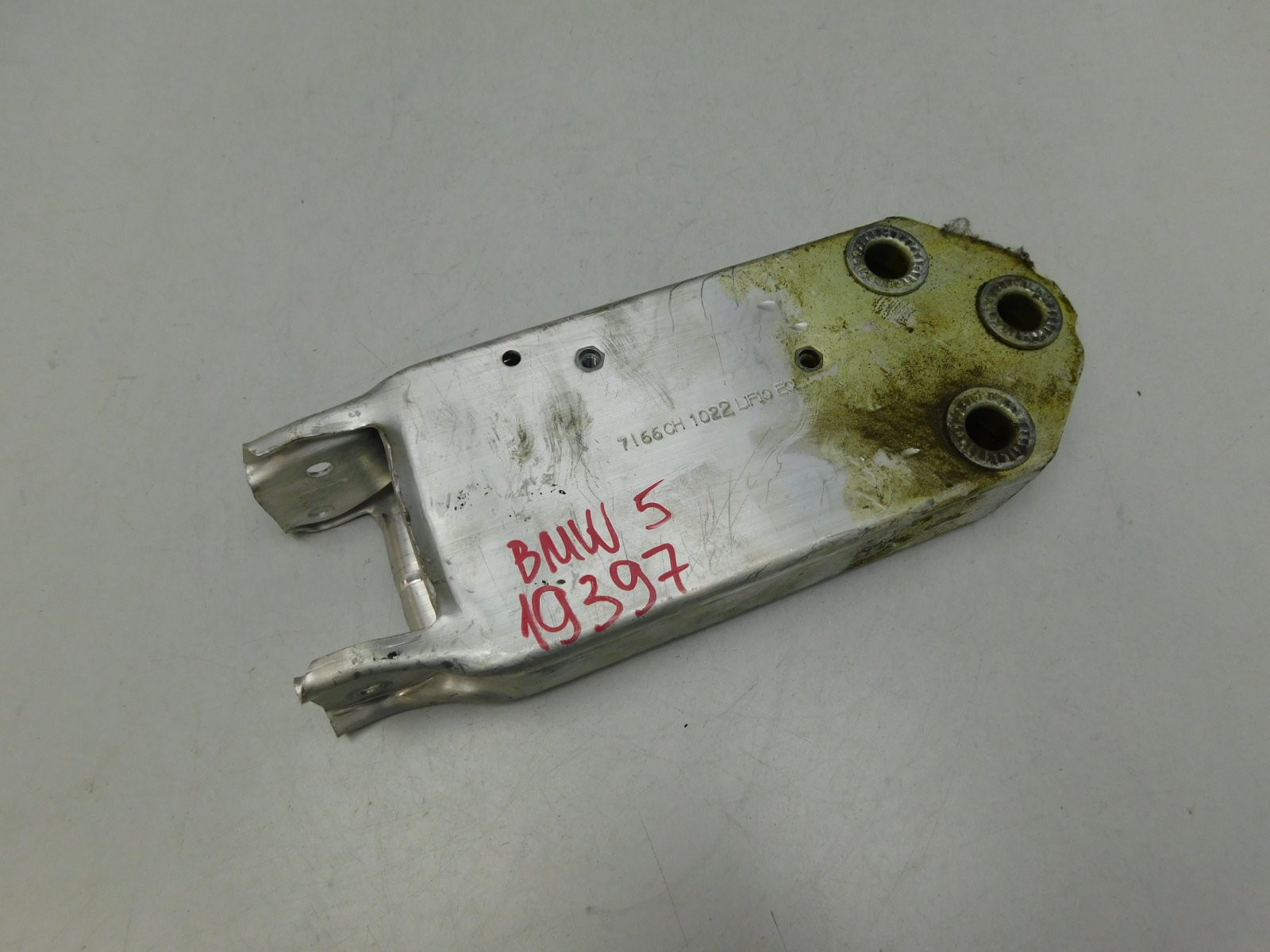 Кронштейн усилителя переднего ба BMW 5-серия F10/F11 2009>