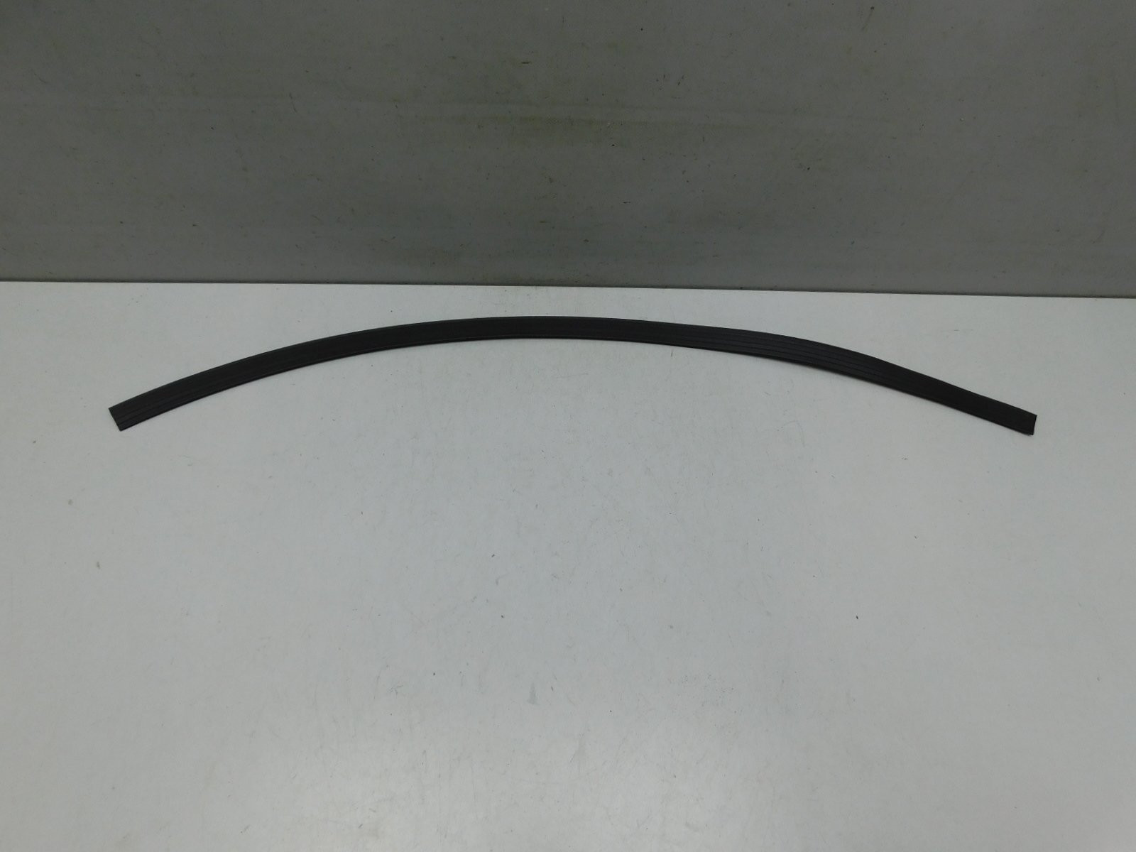 Уплотнитель BMW 5-серия F10/F11 2009>