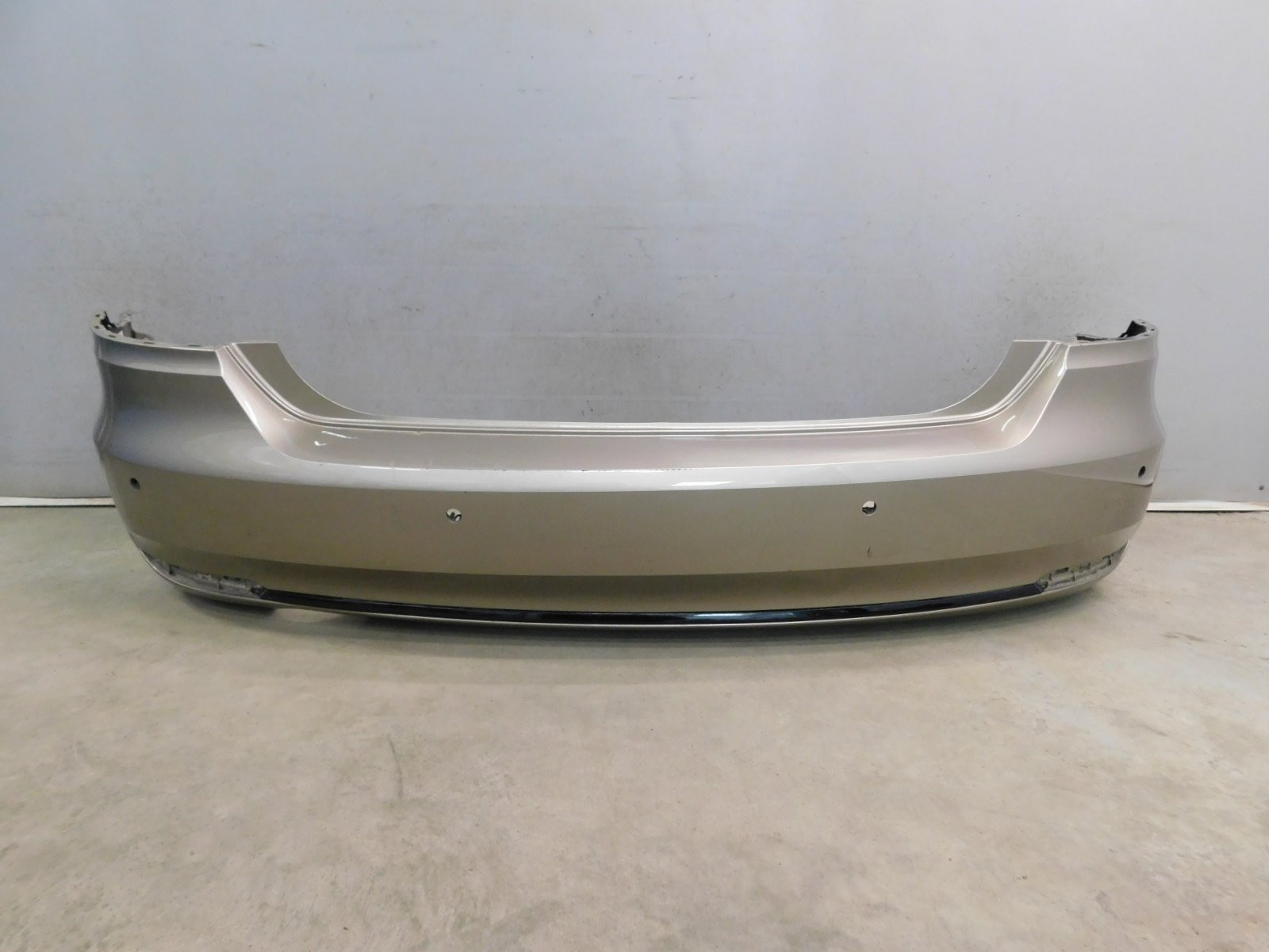 Бампер задний Volkswagen Polo Sedan 2011-2020