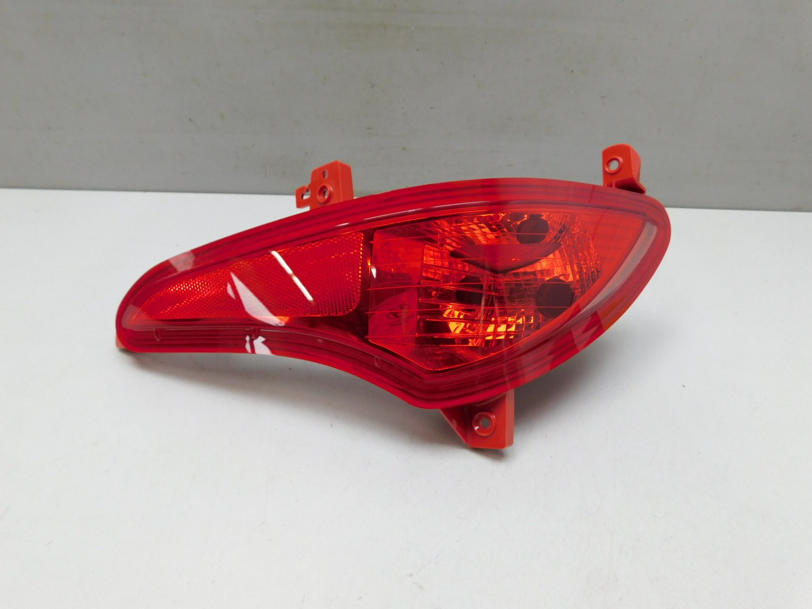 Фонарь задний в бампер левый Hyundai Solaris 2010-2017