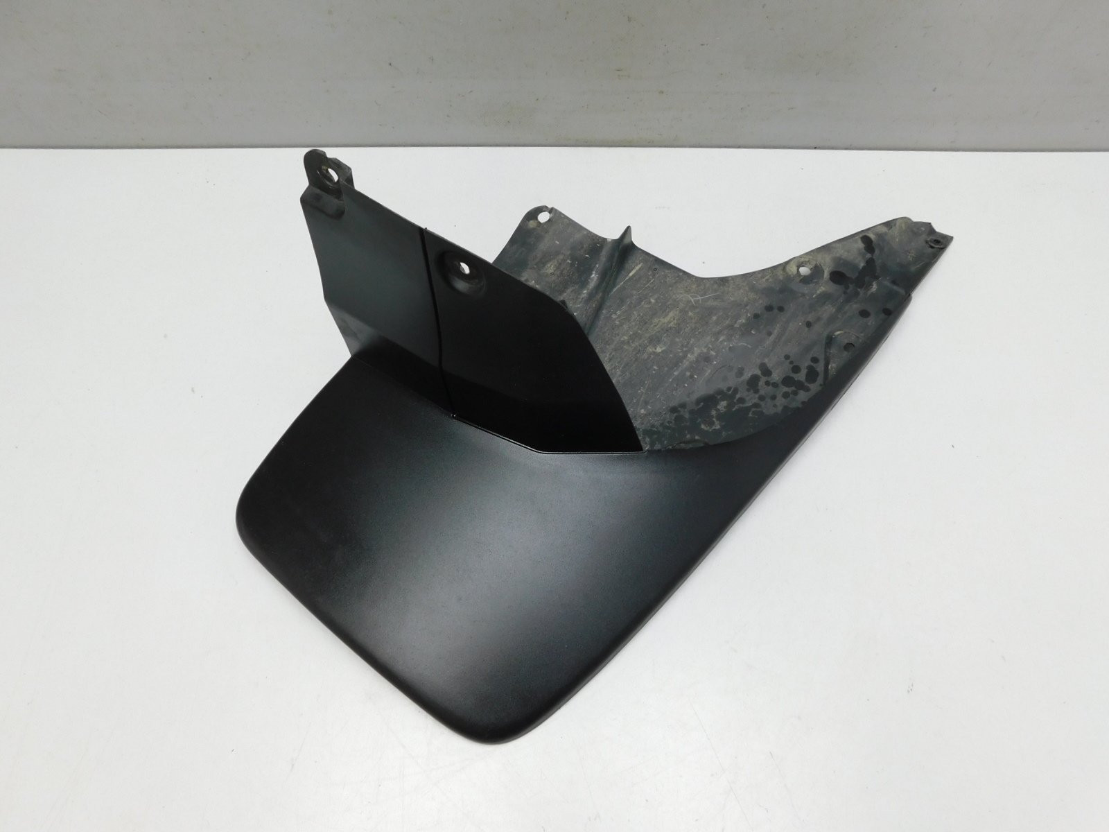 Брызговик задний правый Toyota Land Cruiser (150)/Prado 2009>