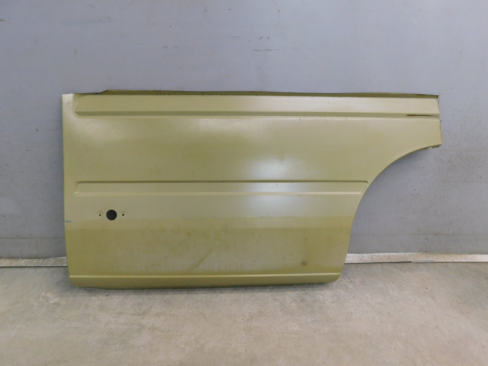 Крыло заднее правое Mercedes-Benz Sprinter 1995>(+Sprinter Classic