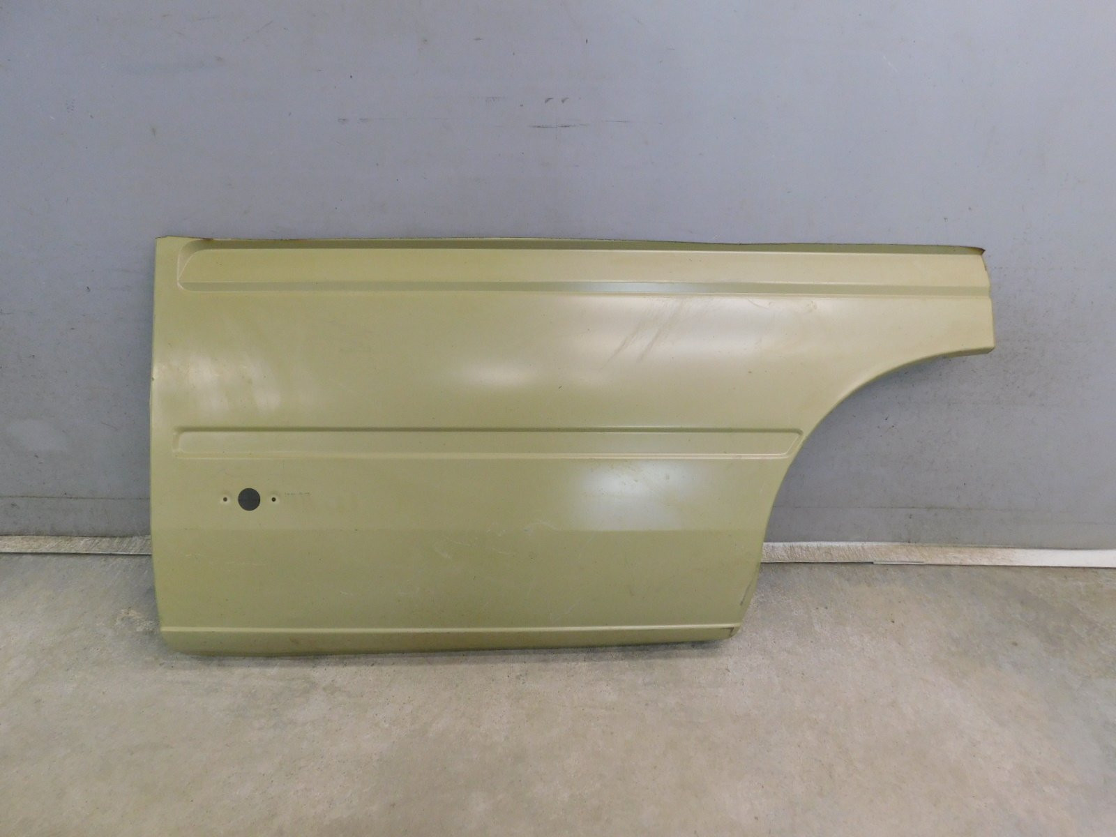 Крыло заднее правое Mercedes-Benz Sprinter 1995>(+Sprinter Classic