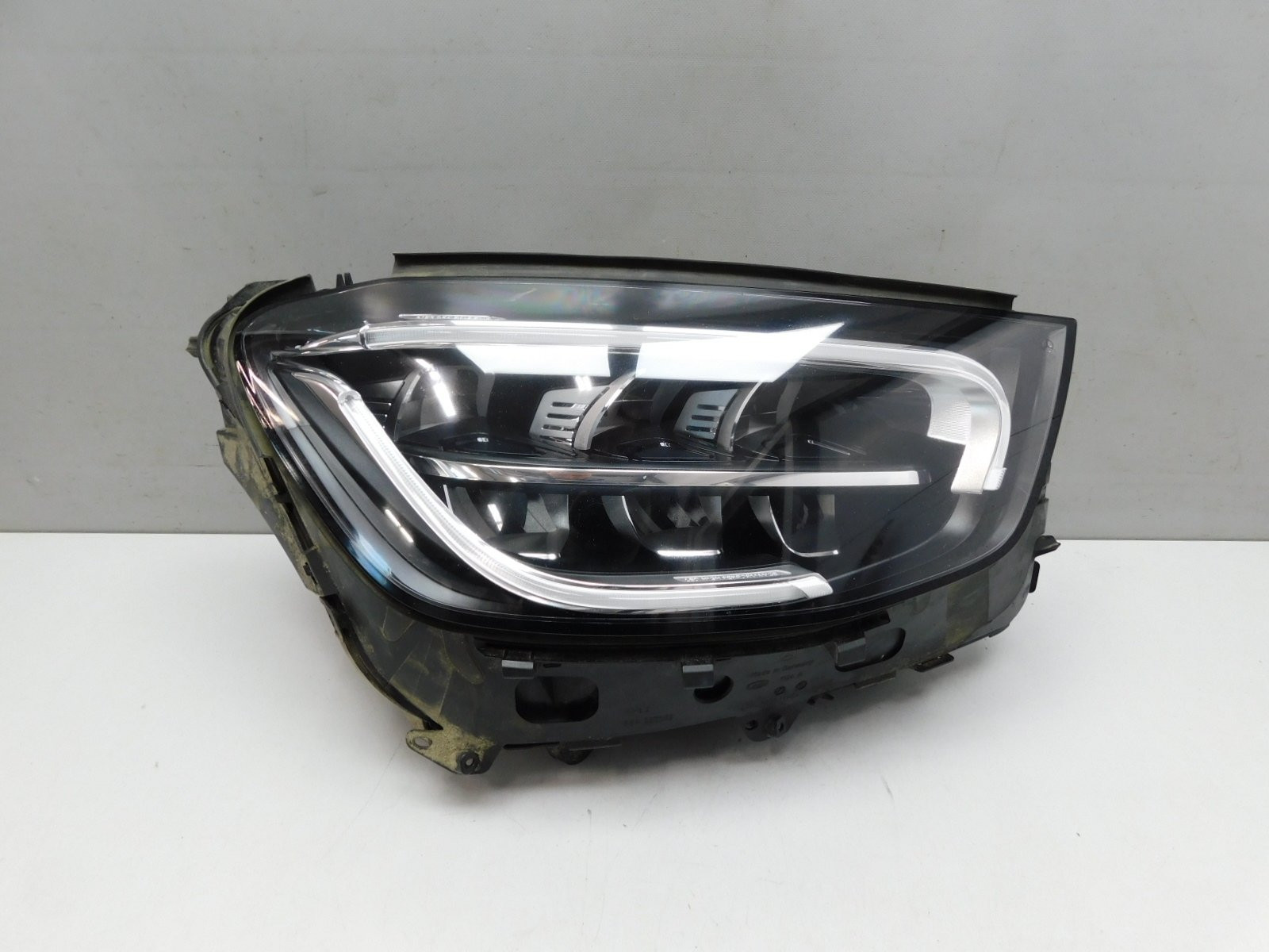 Фара правая Mercedes-Benz GLC-Class X253 2015>