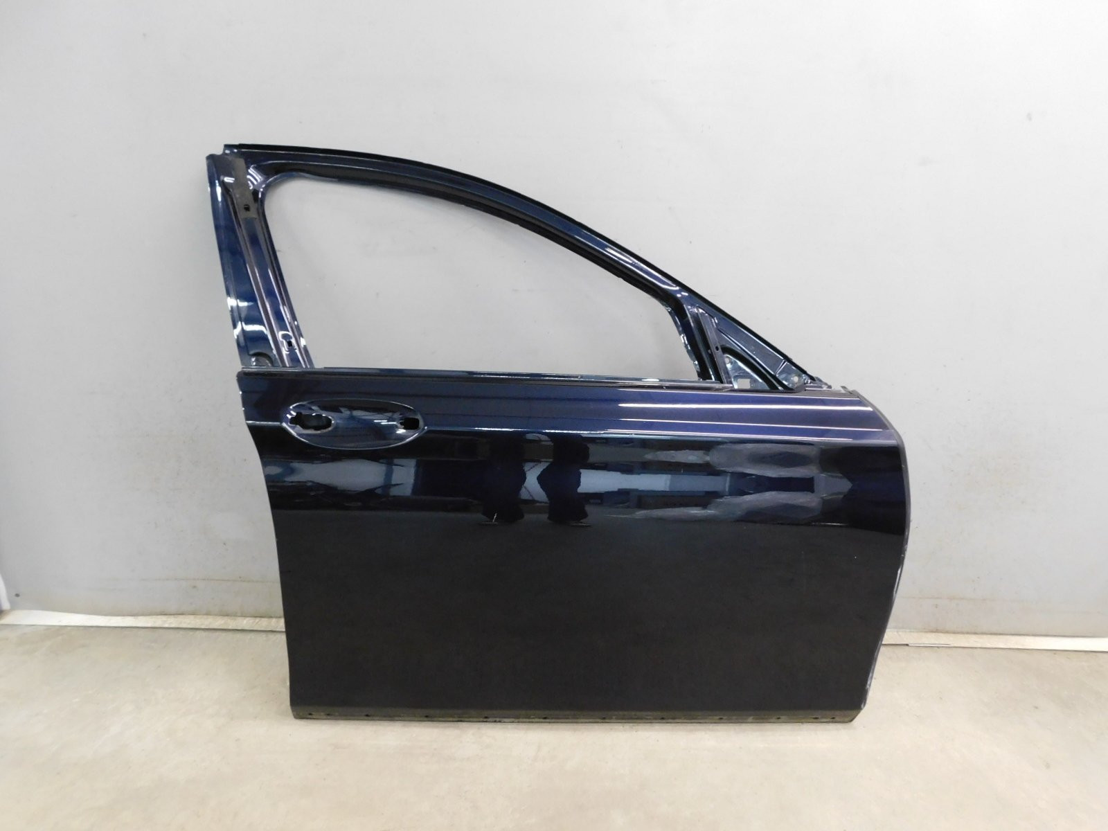 Дверь передняя правая BMW 7-серия G11/G12 2014>