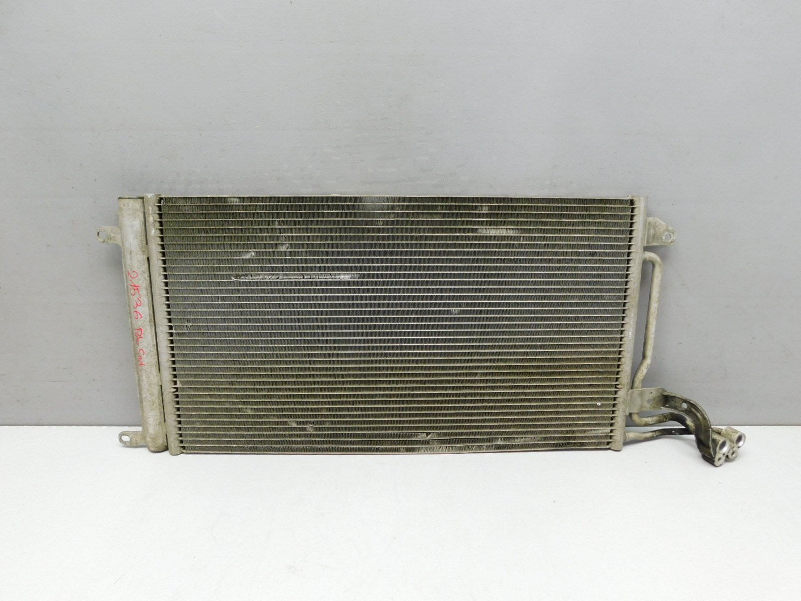 Радиатор кондиционера Volkswagen Polo Sedan 2011-2020