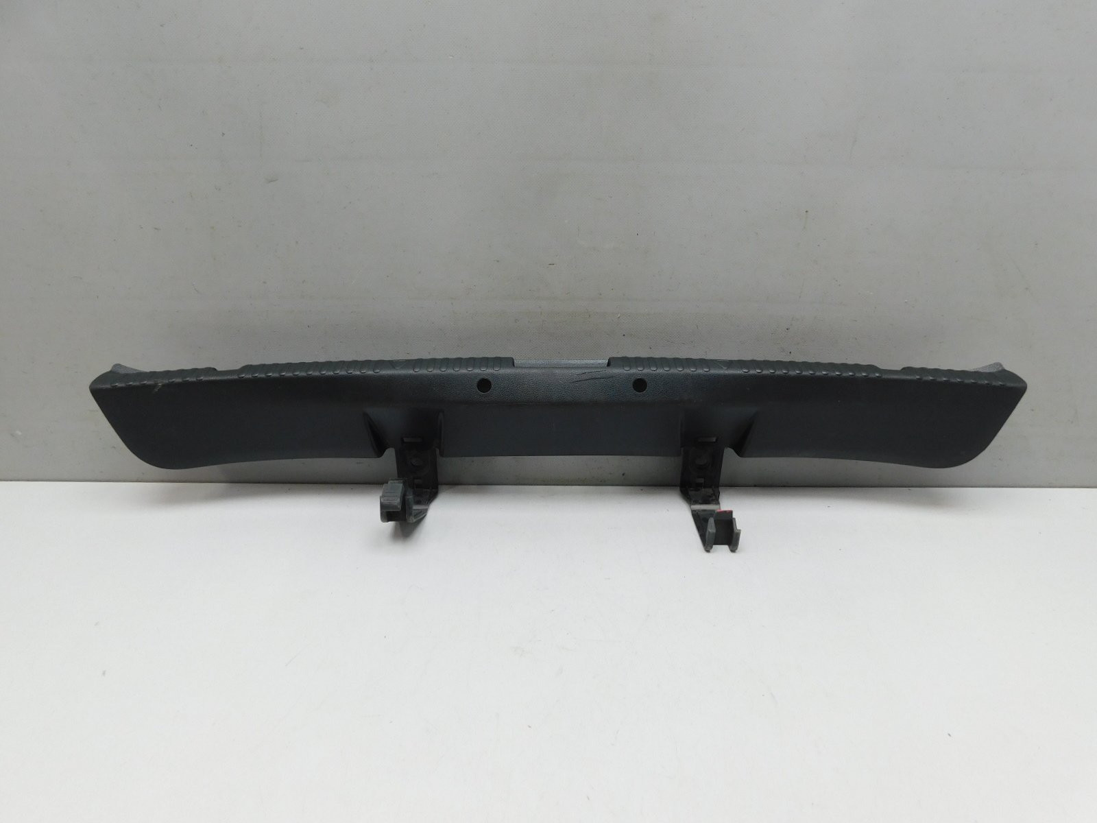 Обшивка багажника Skoda Rapid 2013-2020