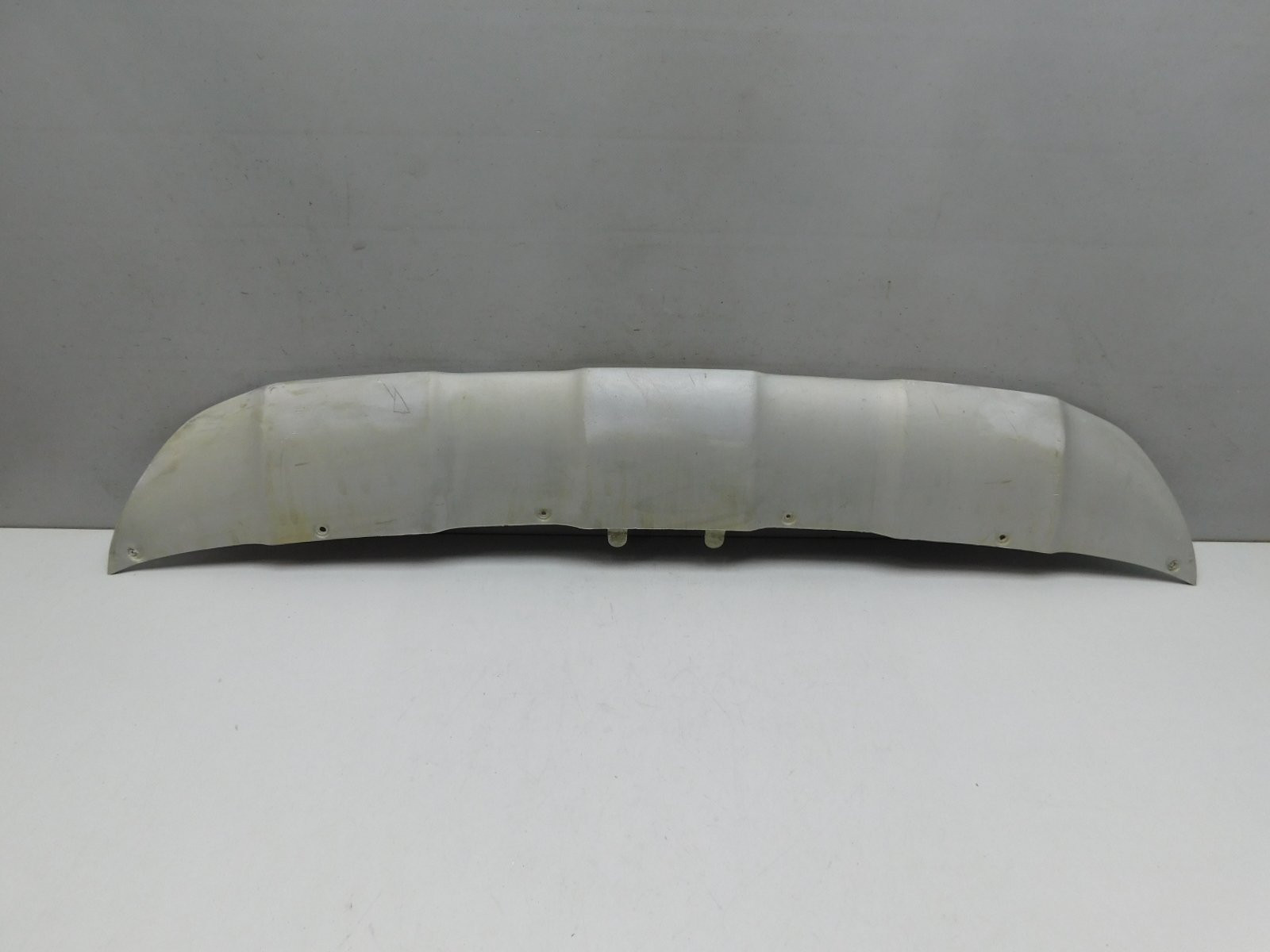 Накладка переднего бампера Volvo XC60 2008-2017