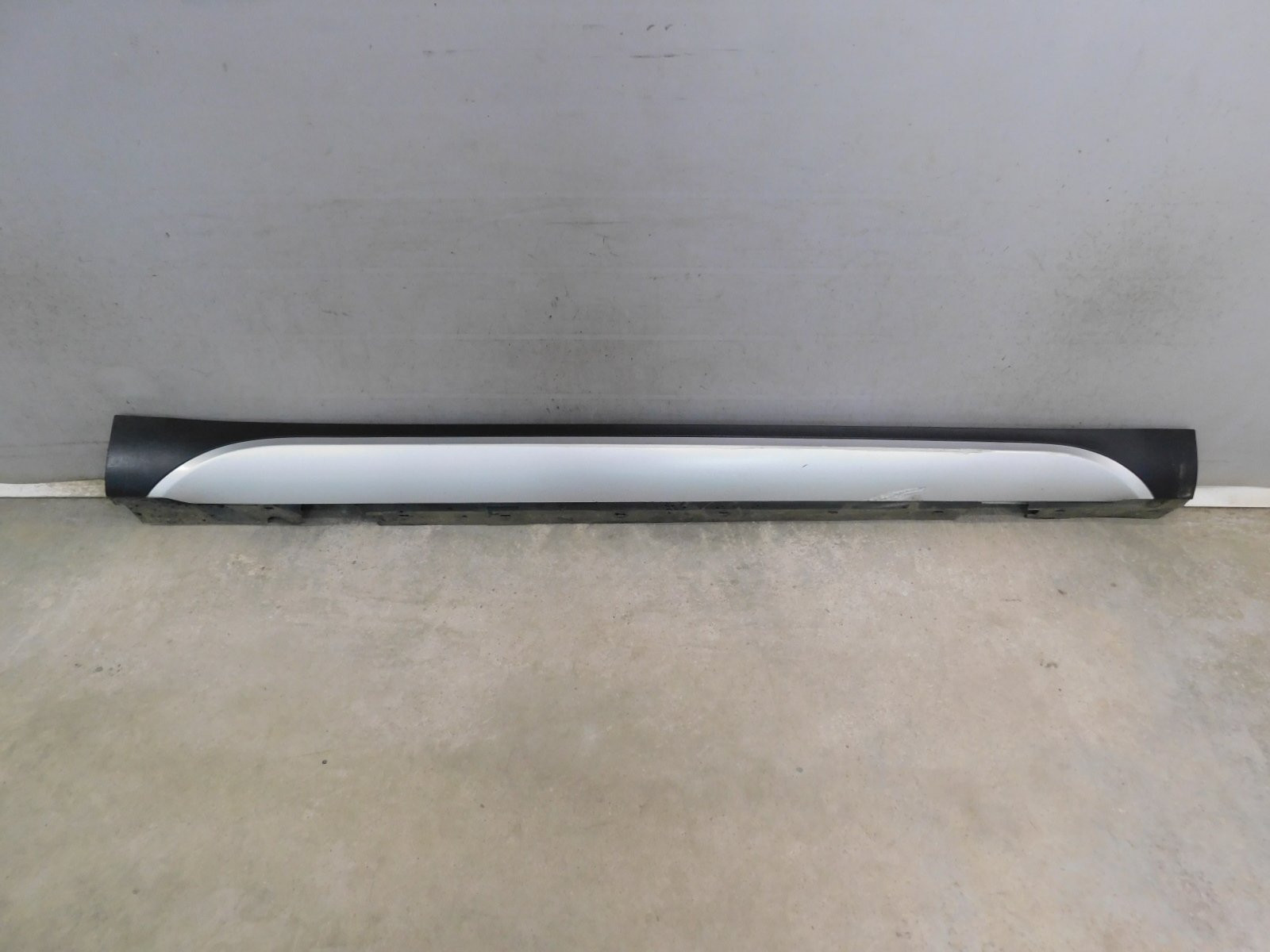 Накладка на порог BMW X1 E84 2009-2015